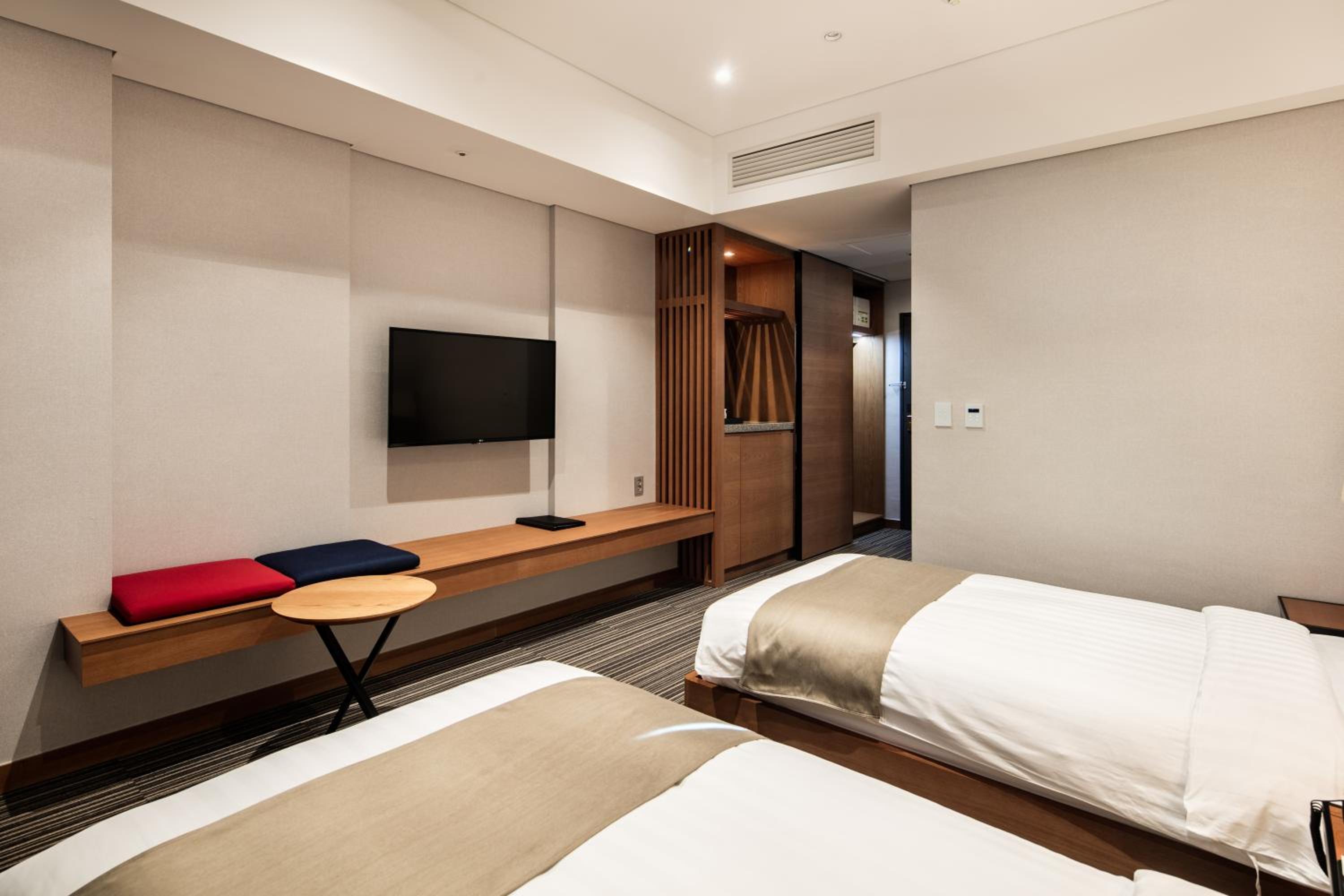 Standard Twin Room - 2 Free Coffee