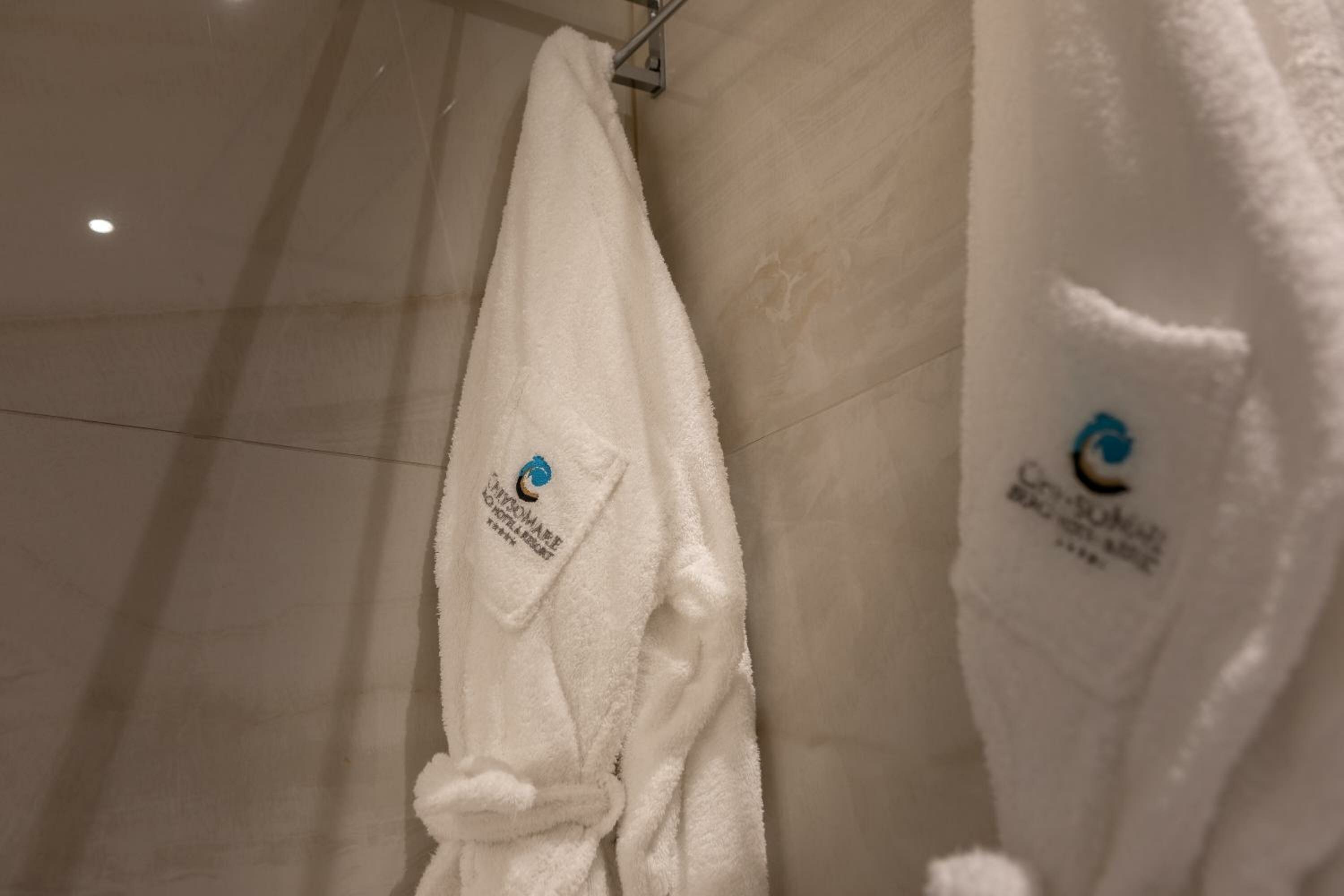 Suite Front Sea View