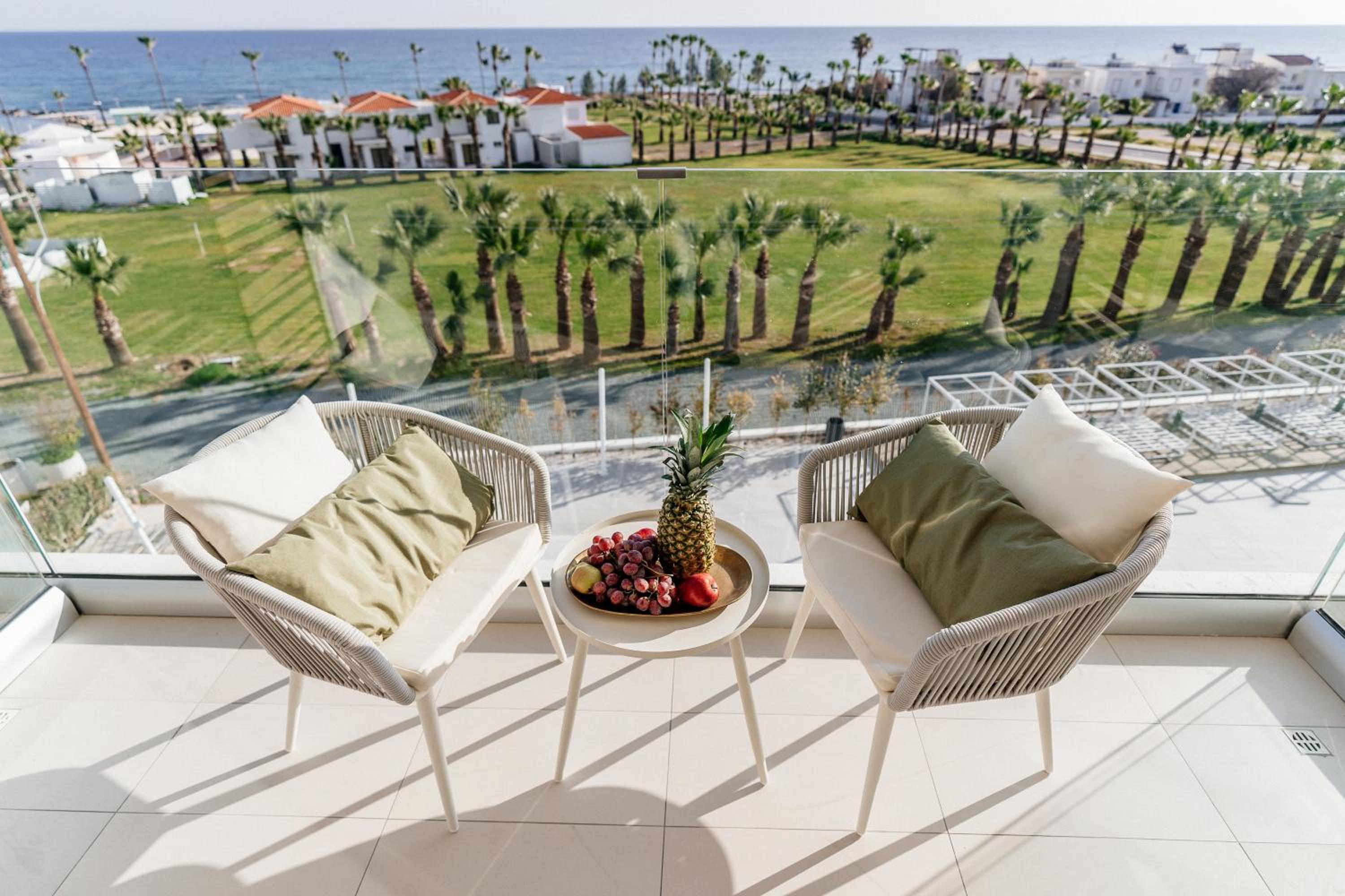 Superior Double or Twin Room with Sea View