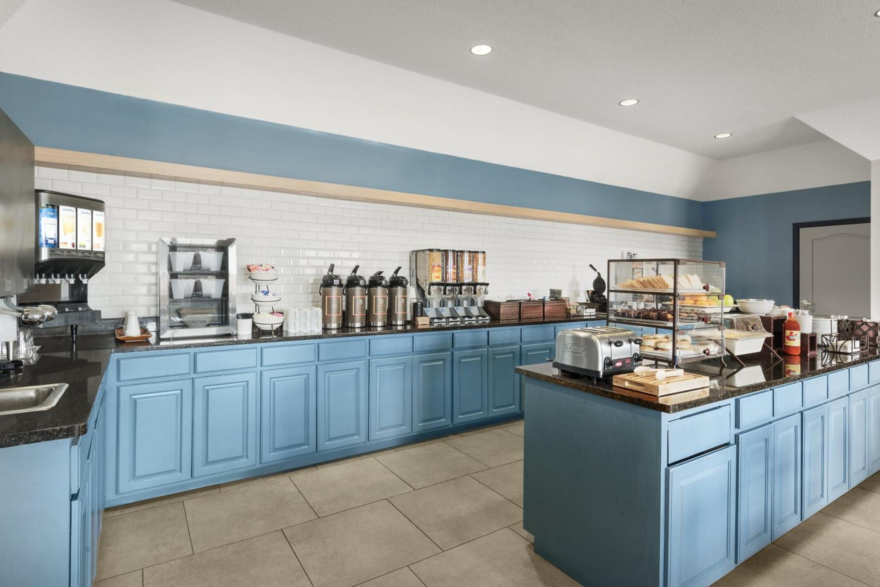 One-Bedroom King Suite with Sofa Bed