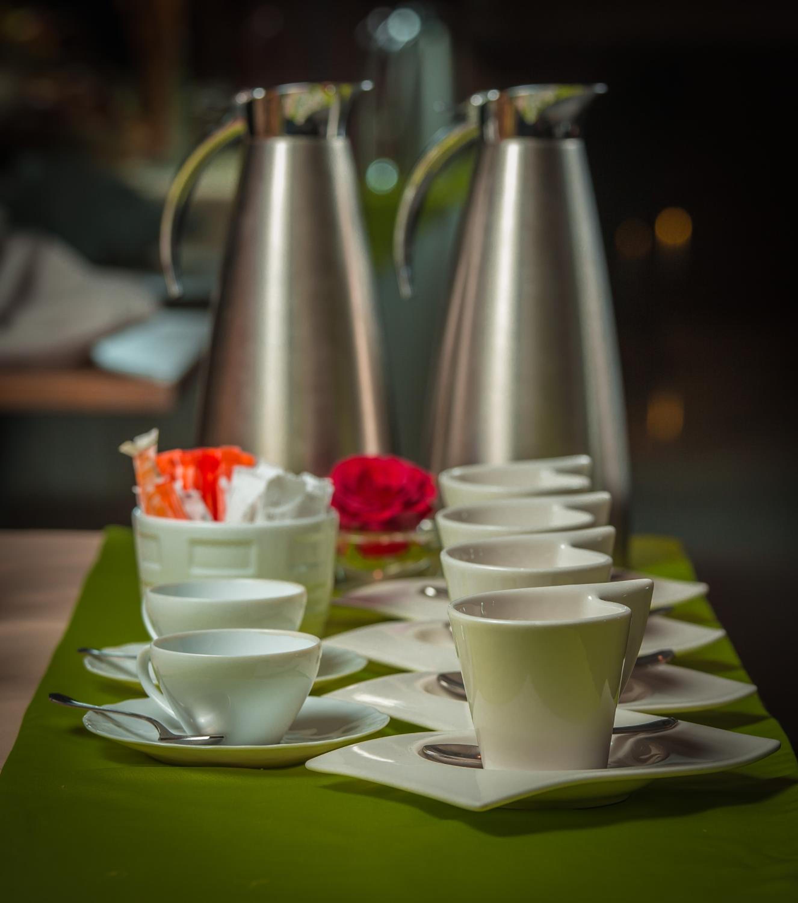 Luxury King Room with Garden View