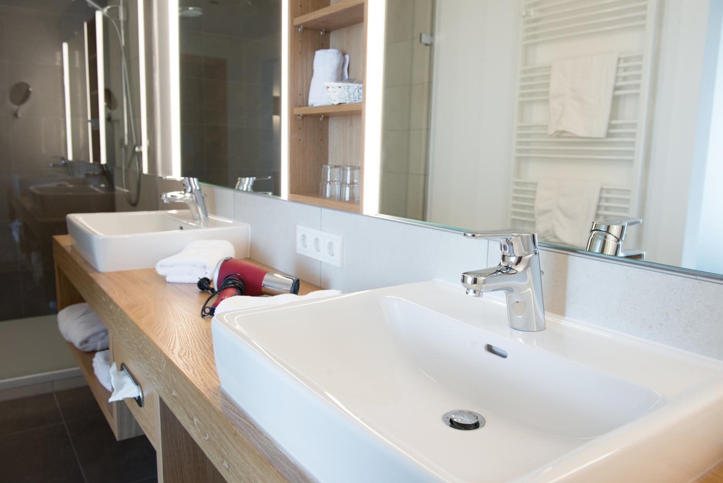 King Studio with Sofa Bed