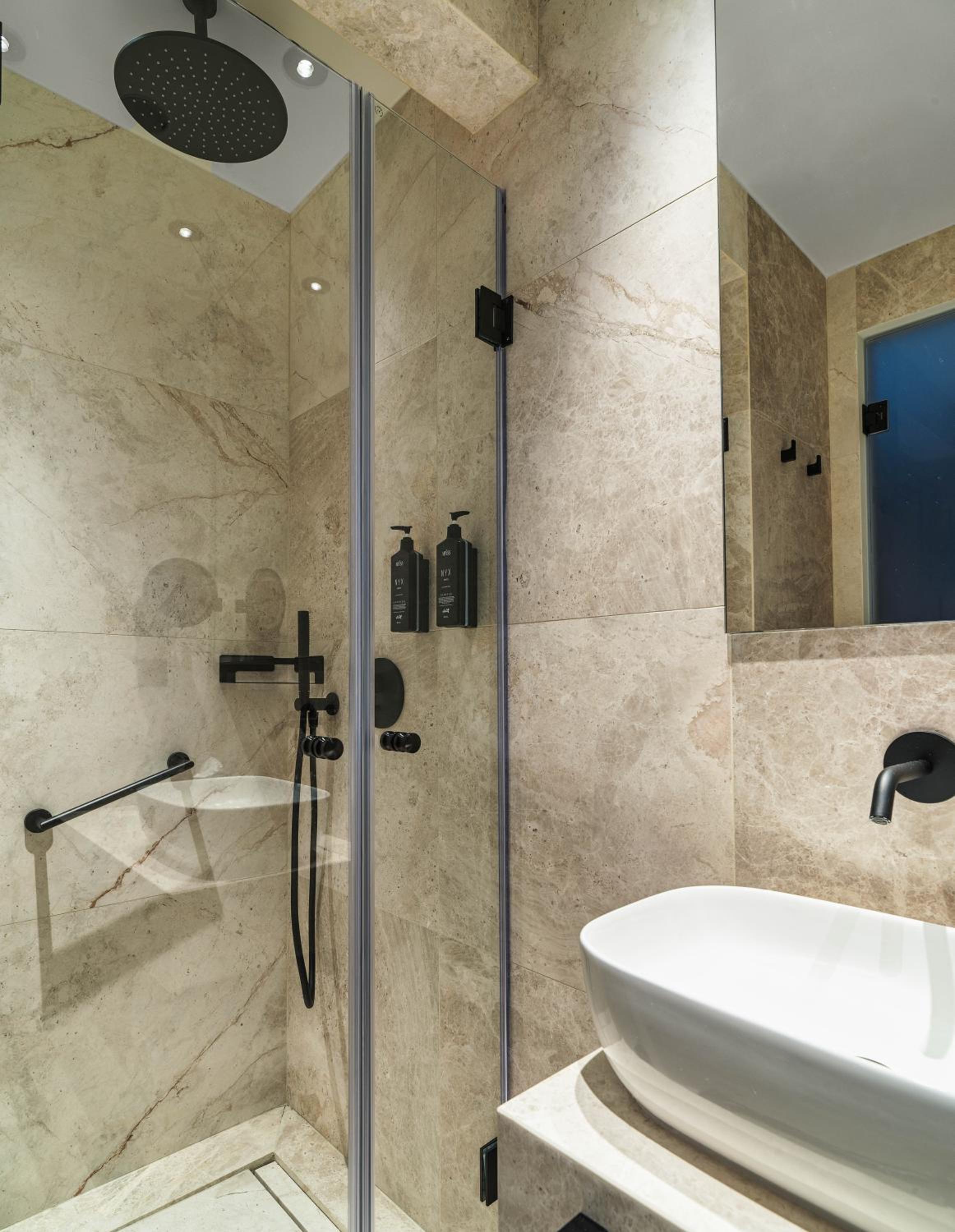 Design Double Star with Partial Sea View