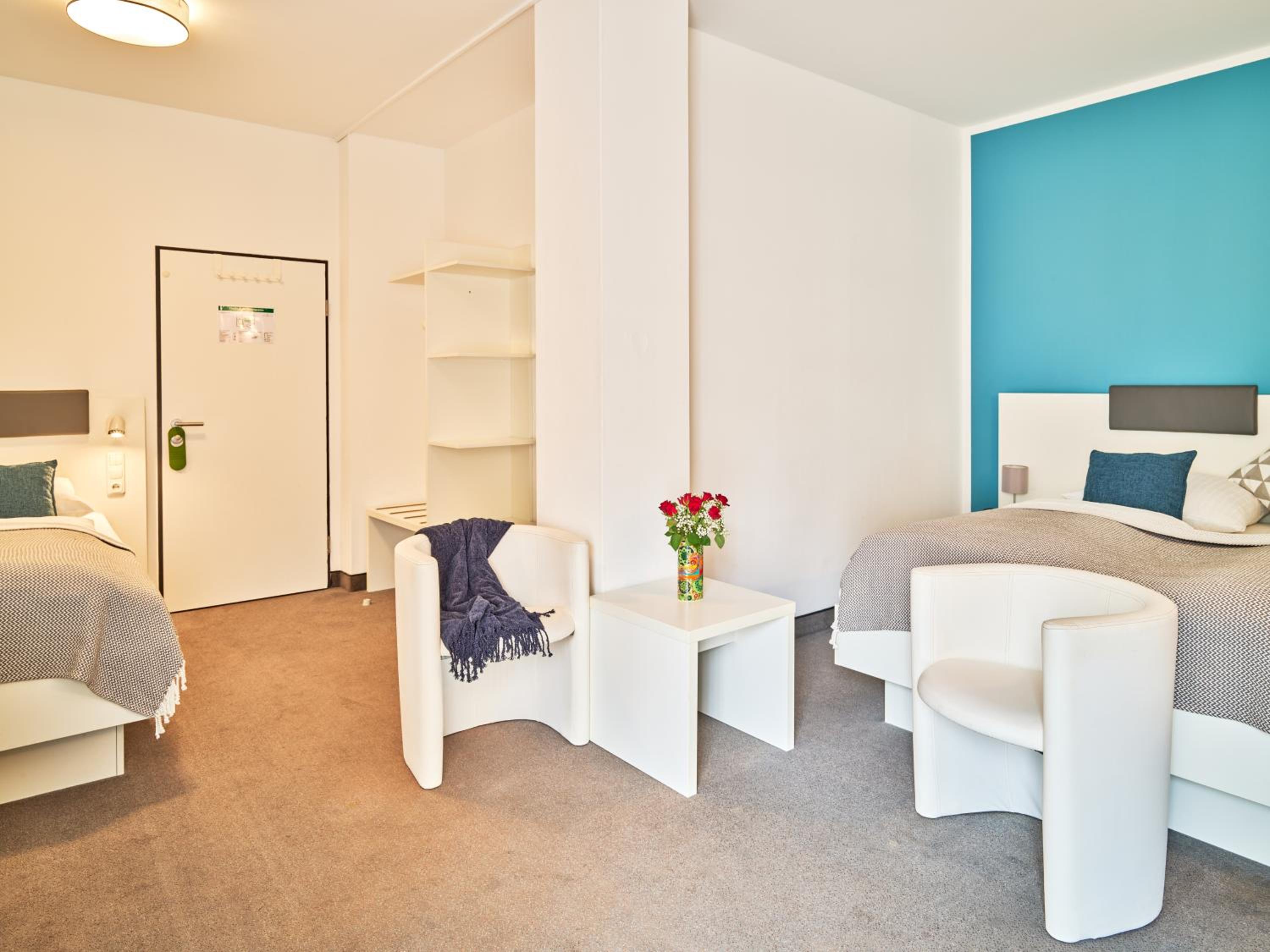 Quad Room Facing The Courtyard