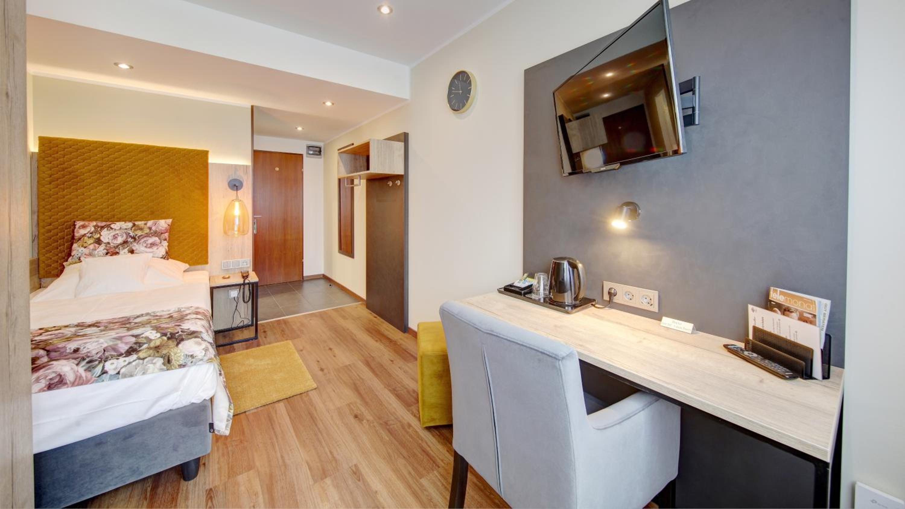 Superior Single Room