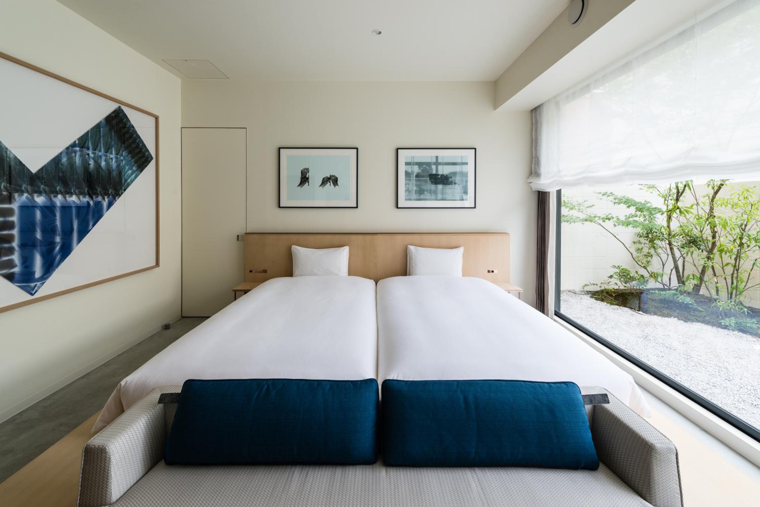 South Wing Twin Room with Garden - Non-Smoking