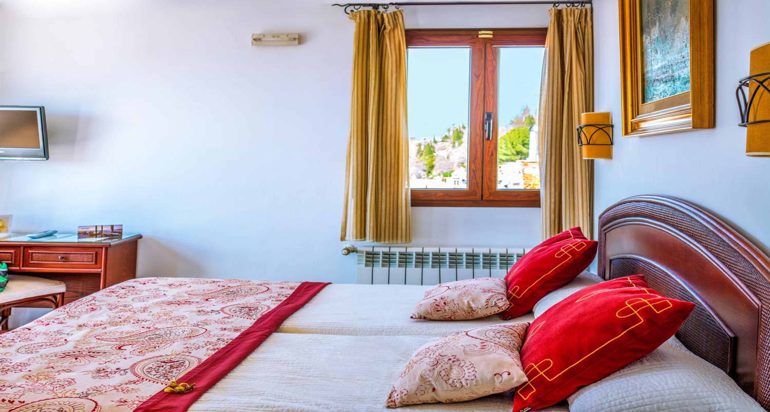 Superior Double or Twin Room with Terrace