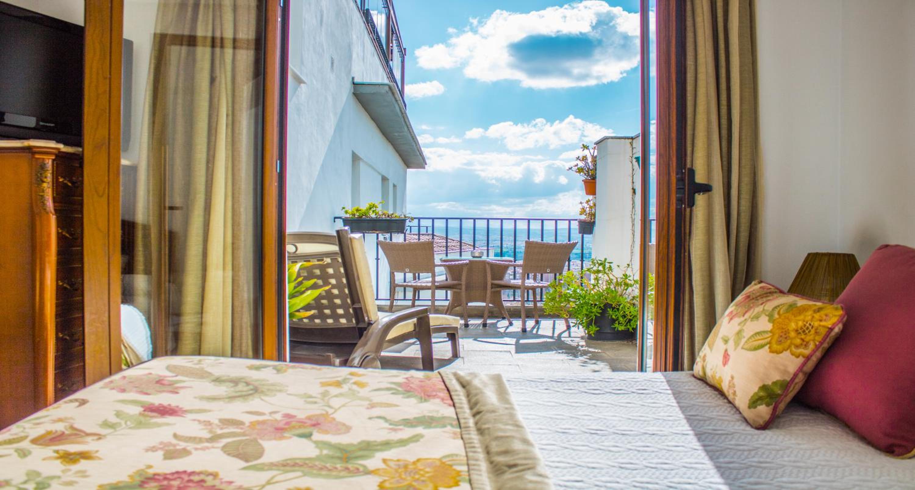 Superior Double or Twin Room with Terrace