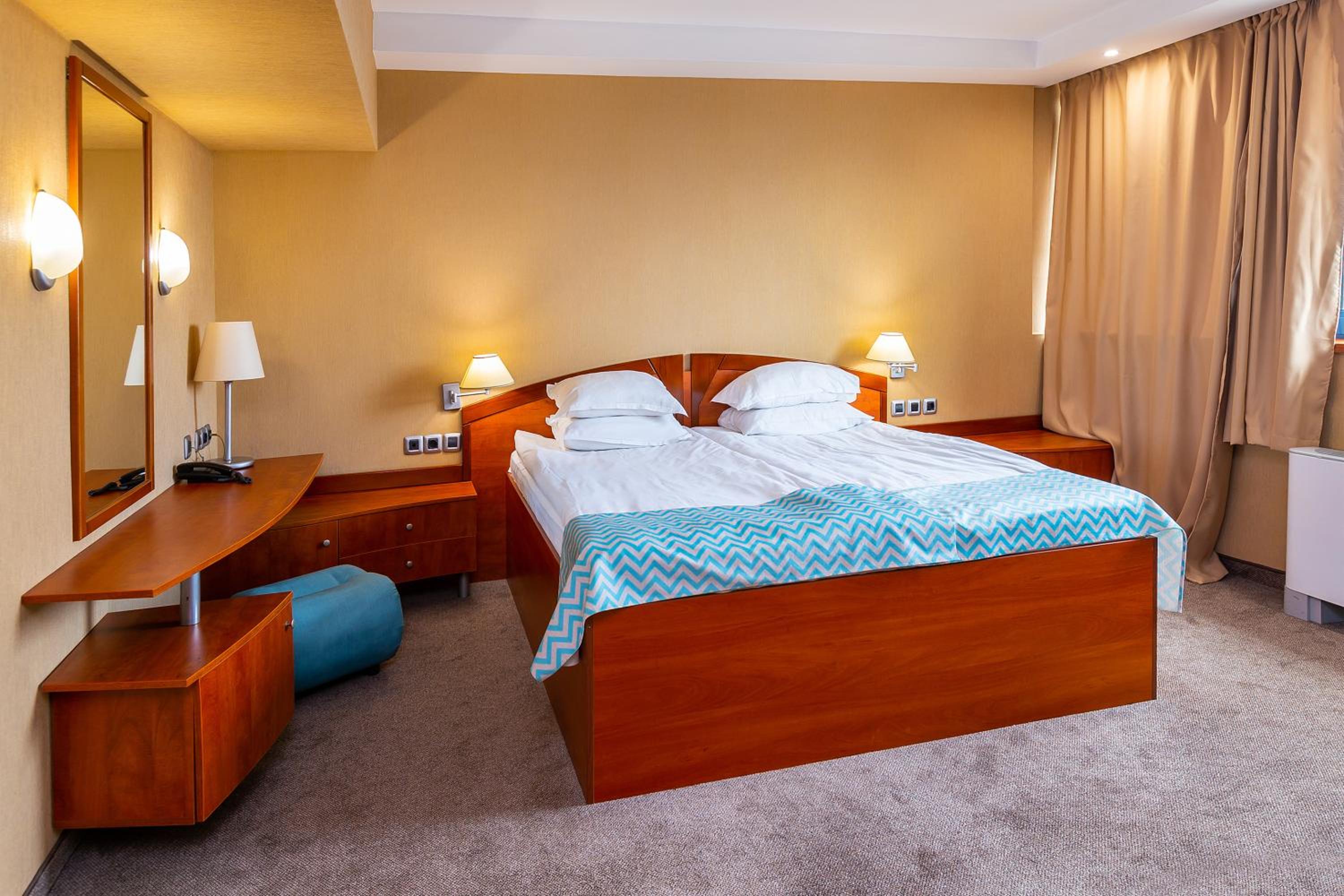 Standard Double or Twin Room with River View and Free Parking