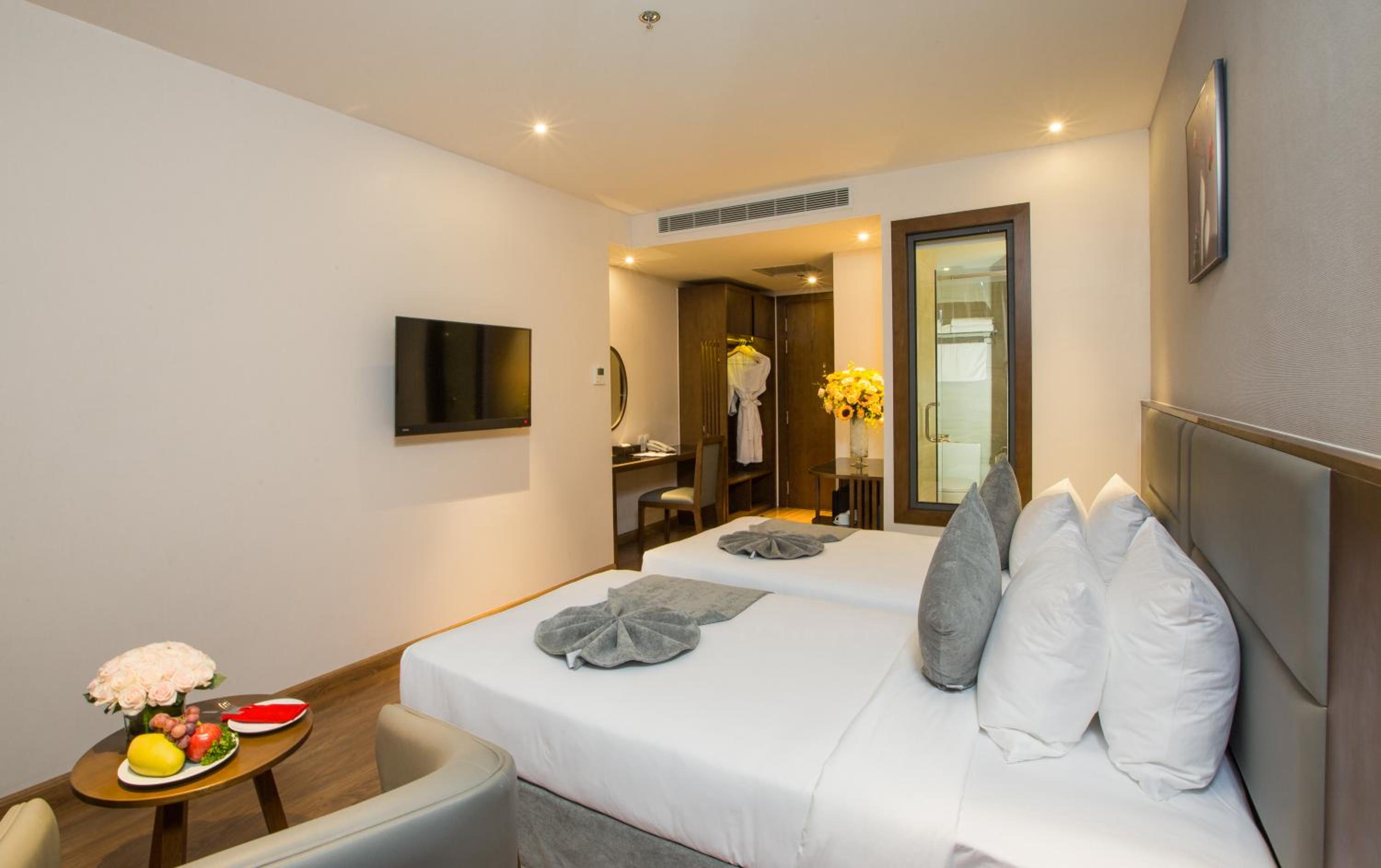 Deluxe Double or Twin Room with Sea View