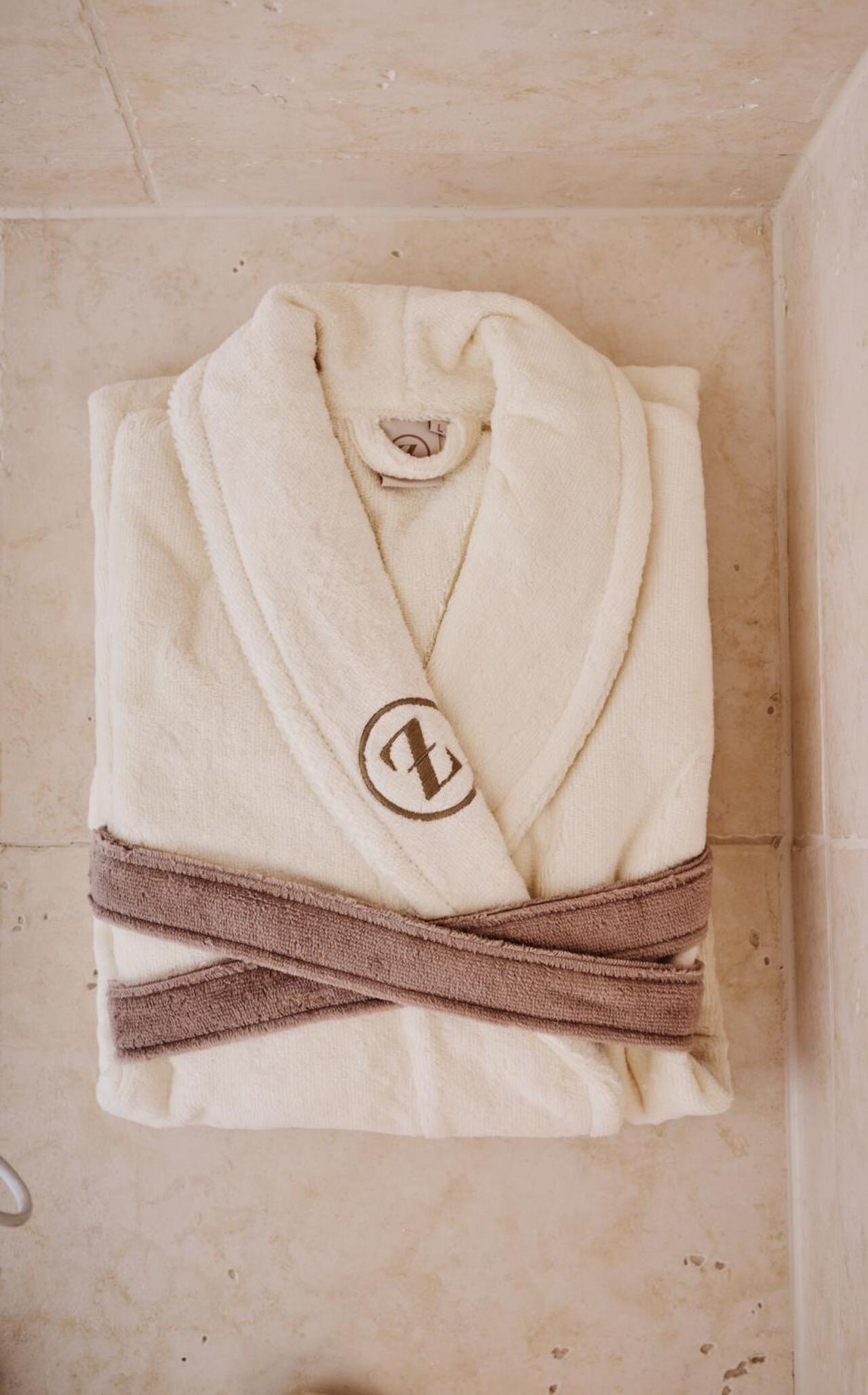 Suite with Garden View