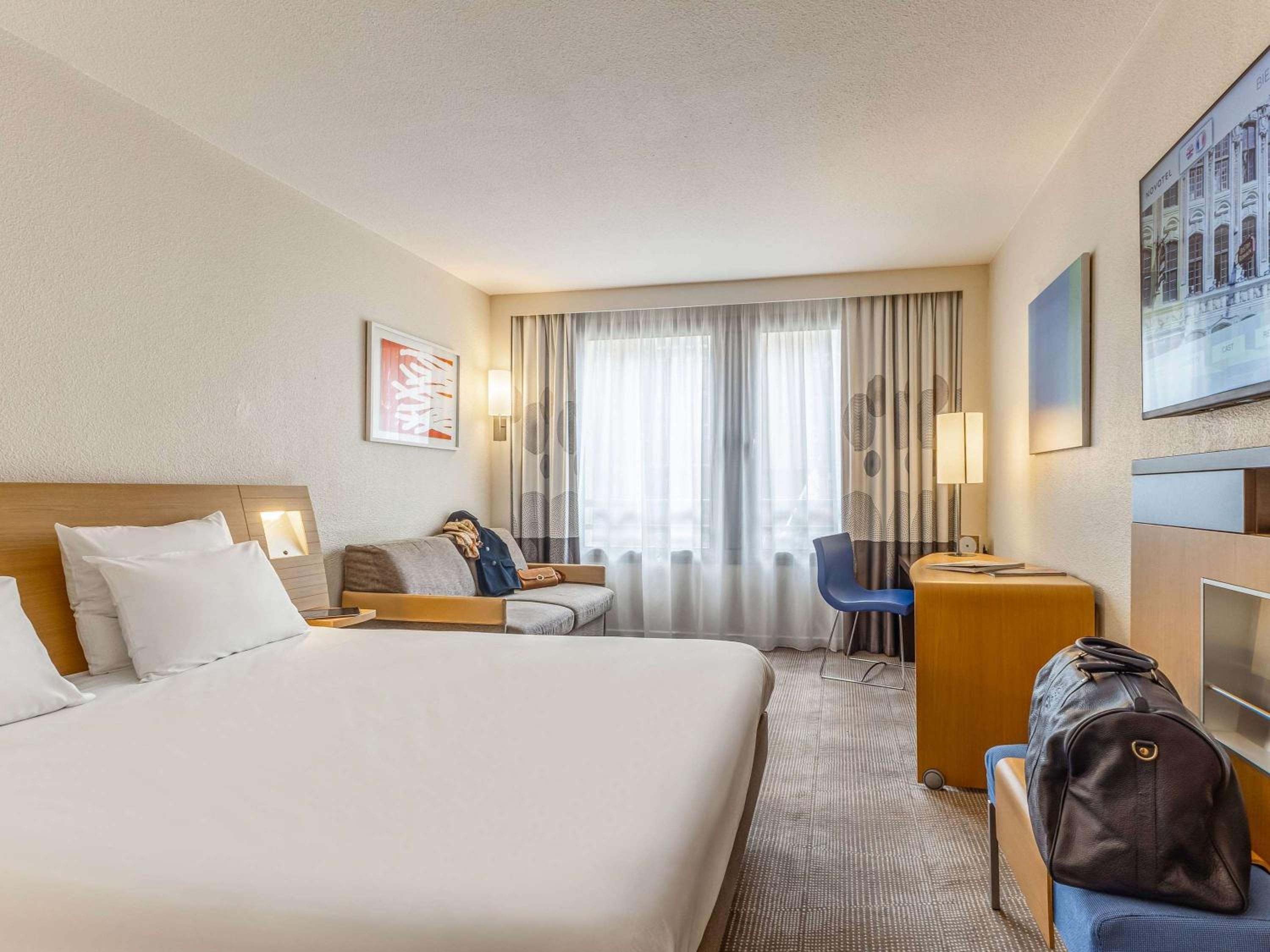 Executive Double Room with Double Sofa Bed