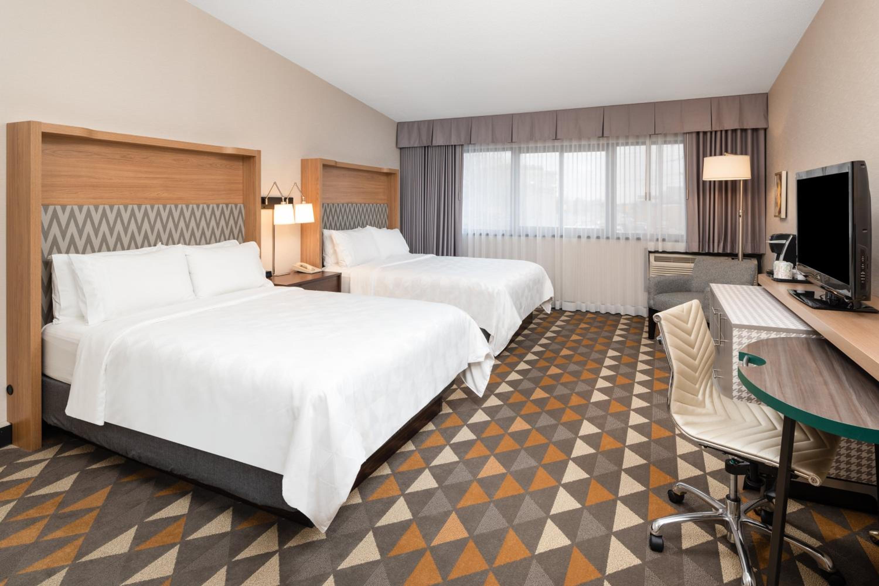 Standard Queen Room with Two Queen Beds