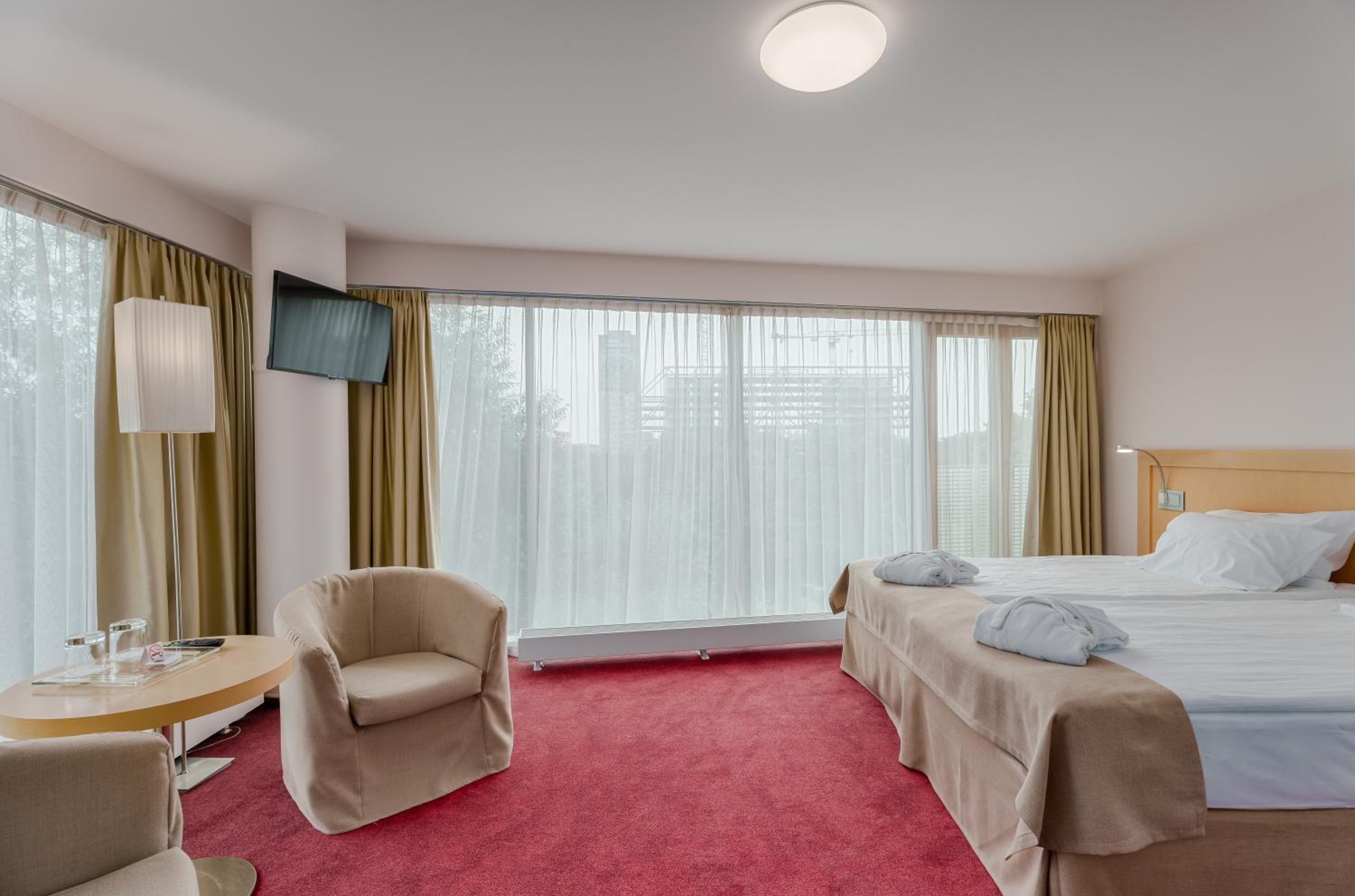 Deluxe Double Room with Gym Access