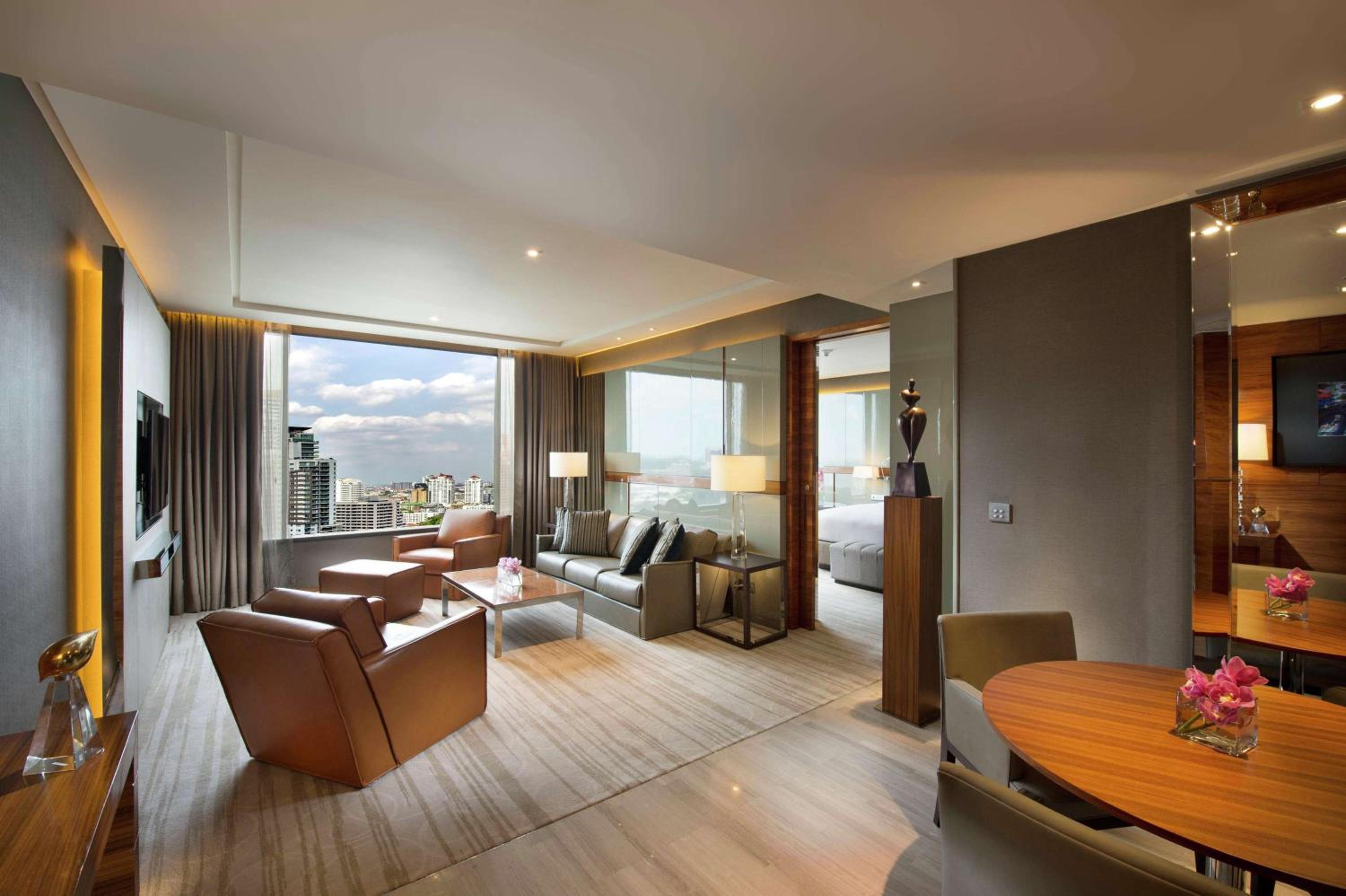 Executive King Suite