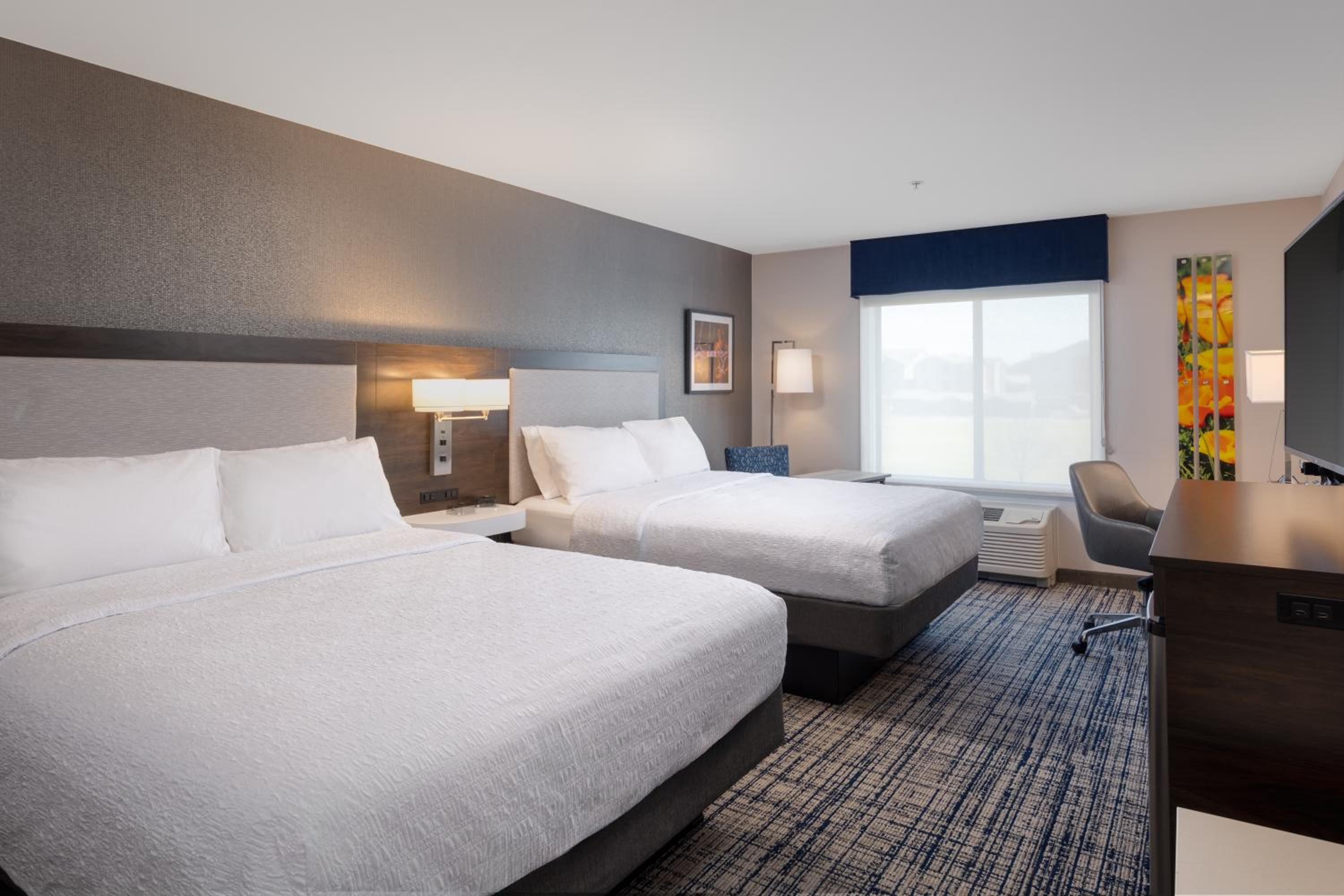 Queen Room with Two Queen Beds - Mobility Access/Non-Smoking