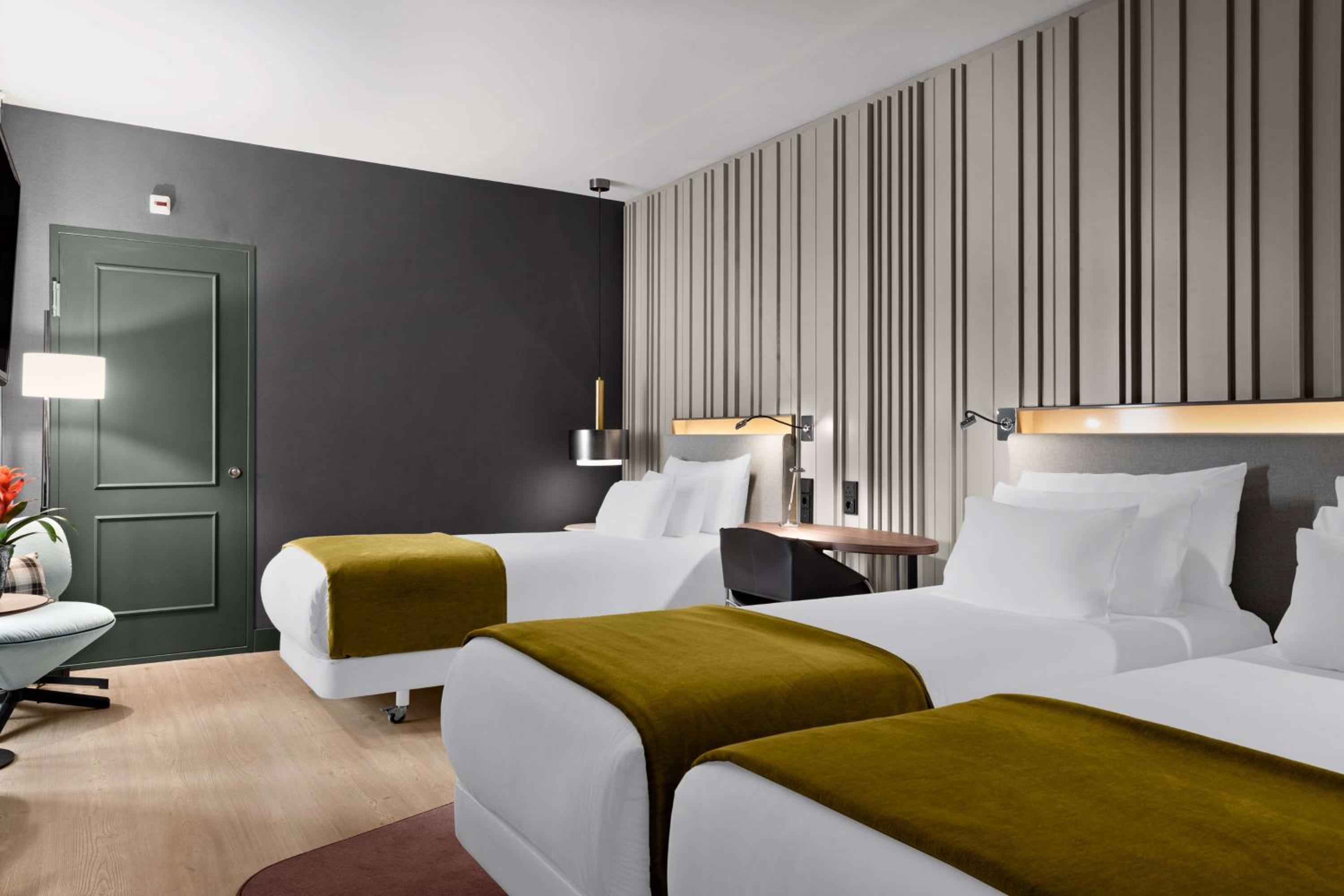 Superior Triple Room