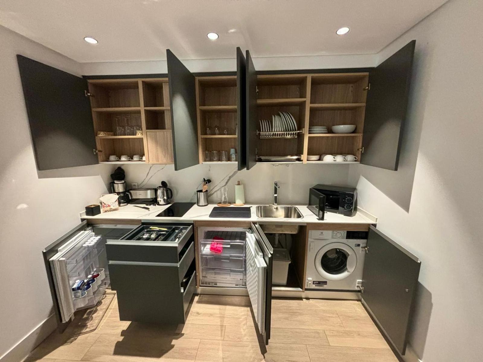 Apartment with Balcony Premium