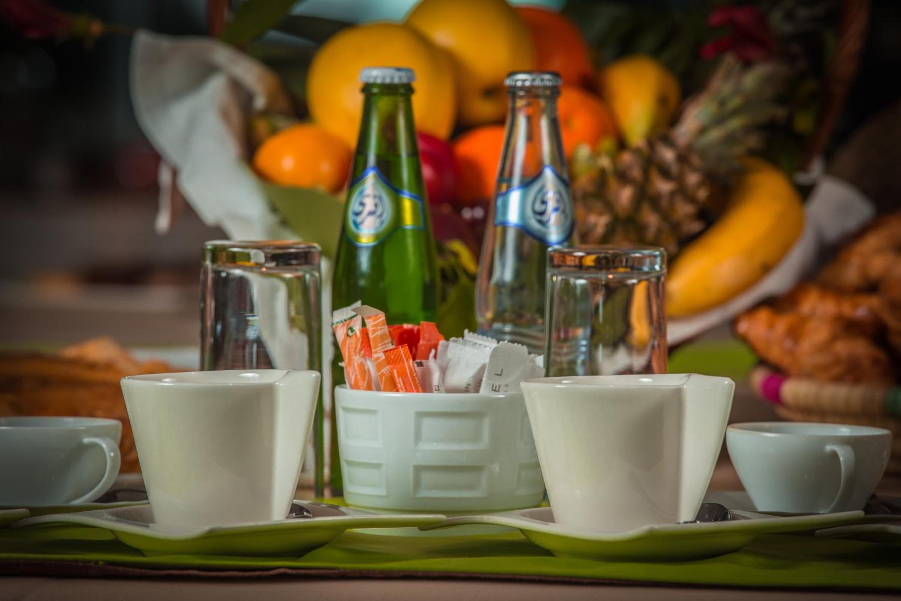 Superior King Room with City View