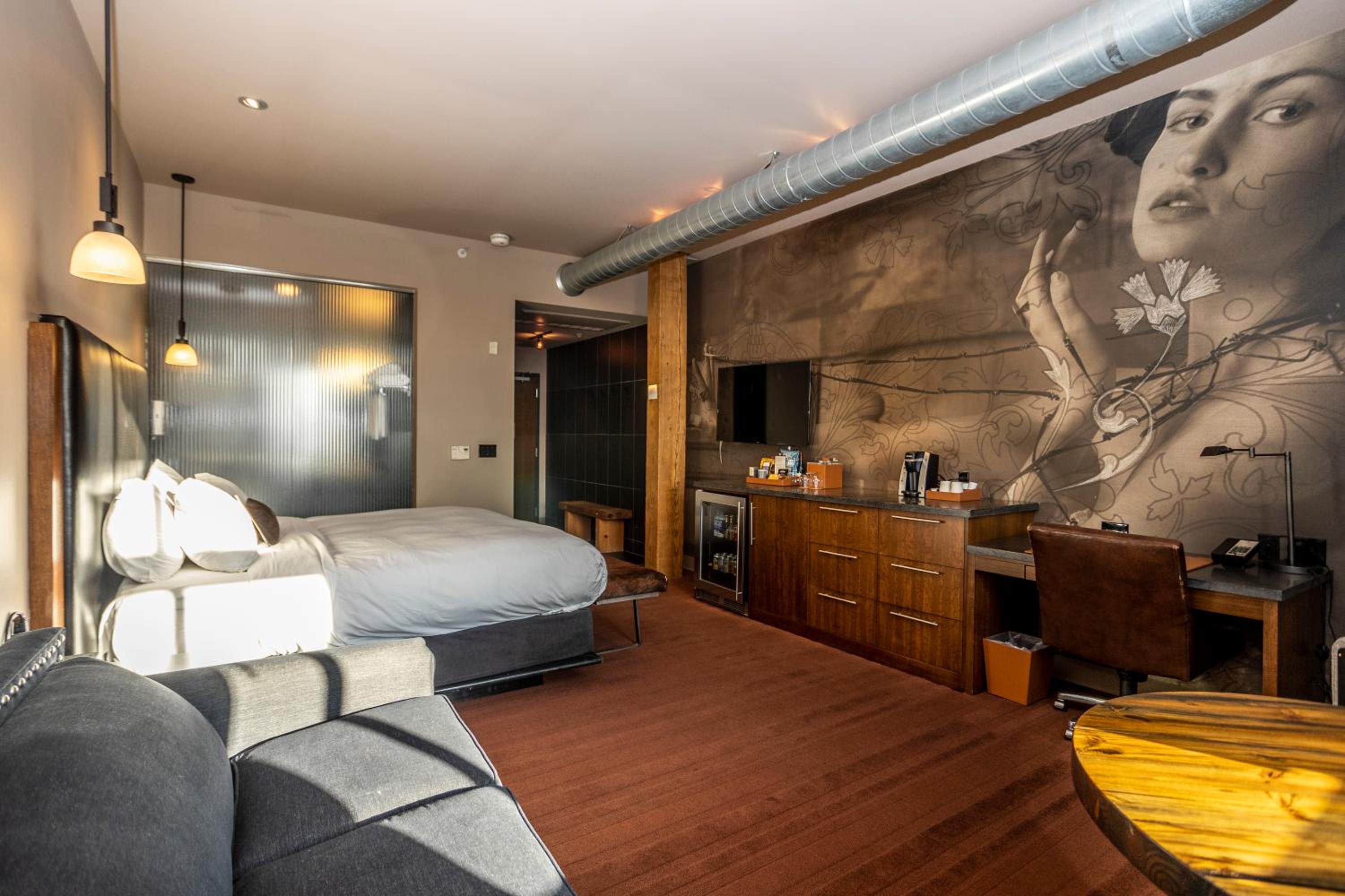Cream City Studio Suite