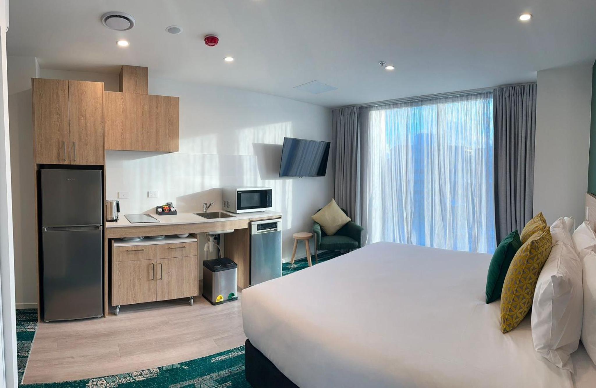 Studio Apartment - Accessible