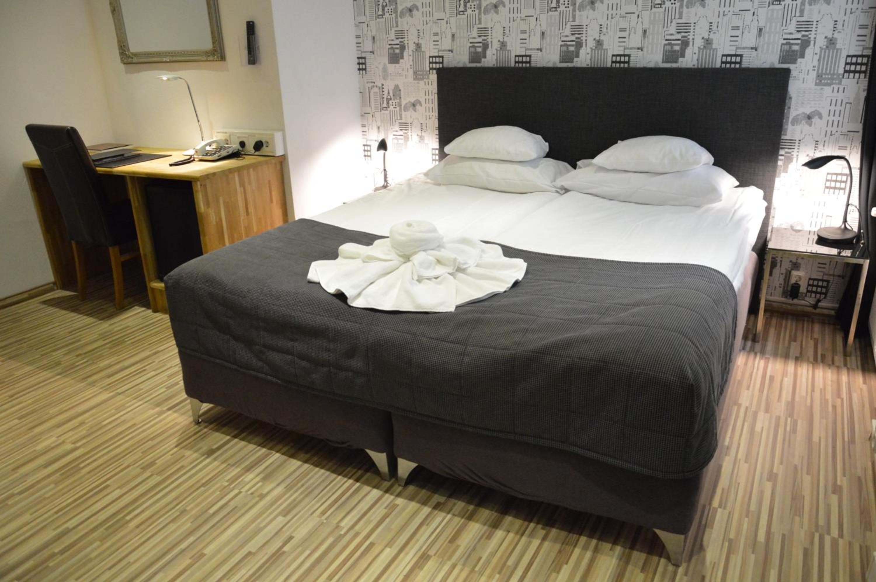 Superior King Room - Non-Smoking