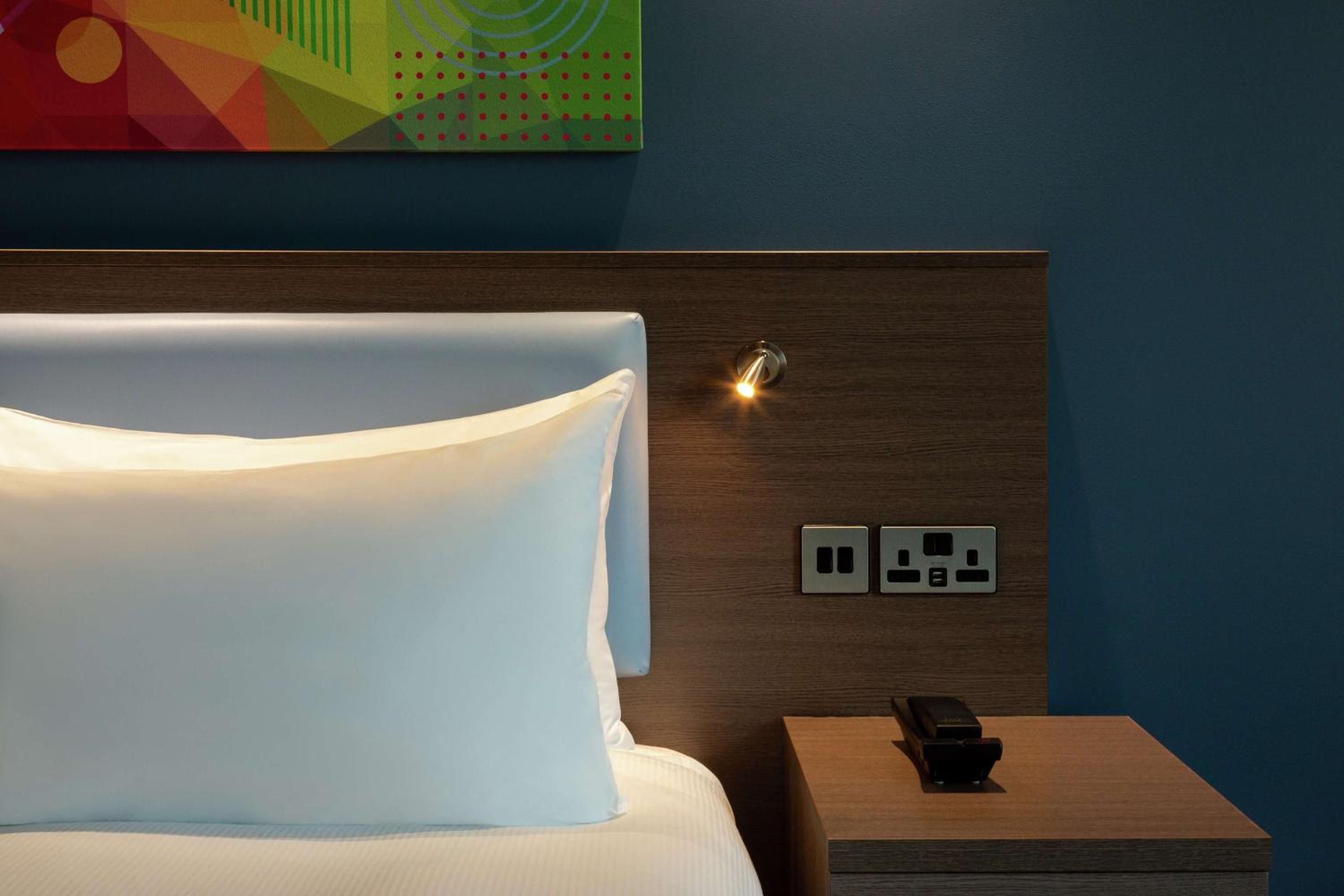 Double Guest Room With Race Course View