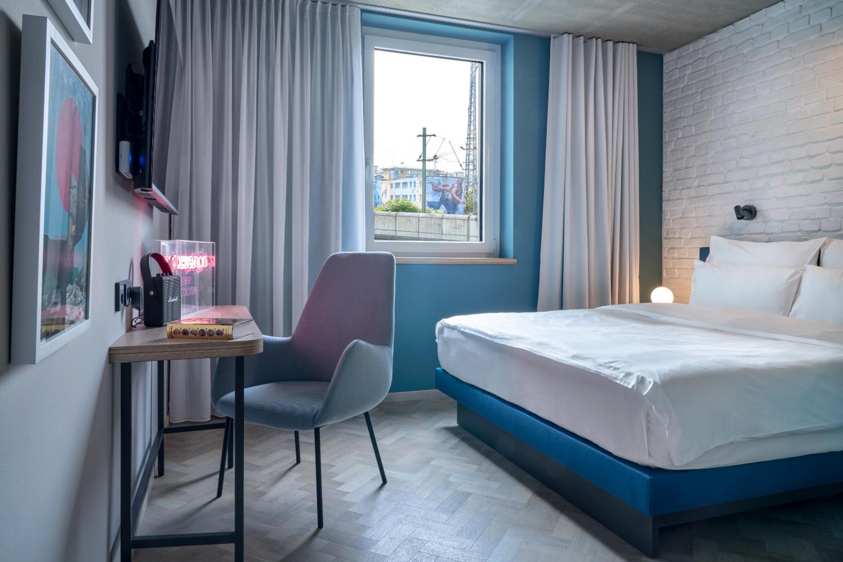 Double Room with Cologne Cathedral View - "Urban View"