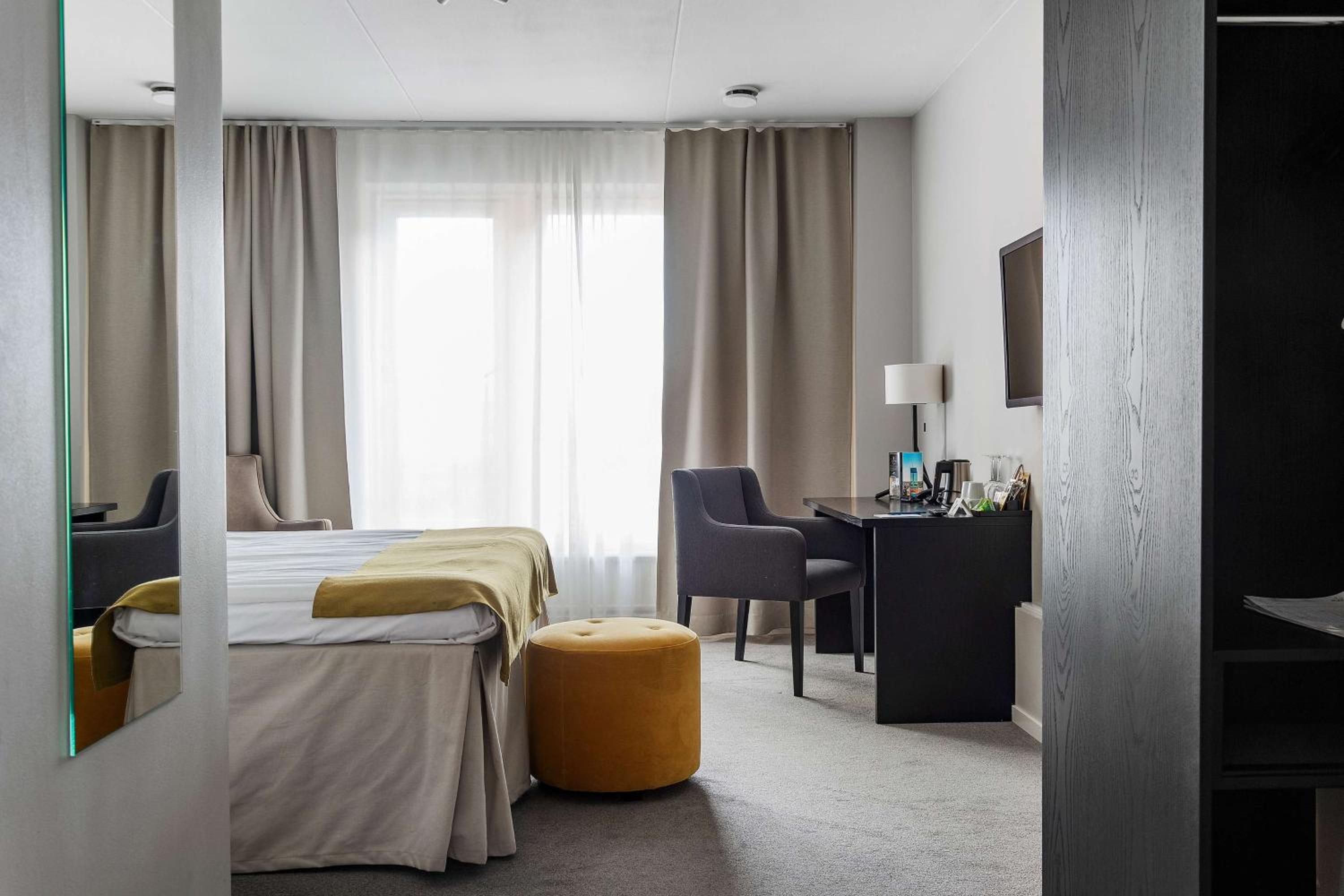 King Room
