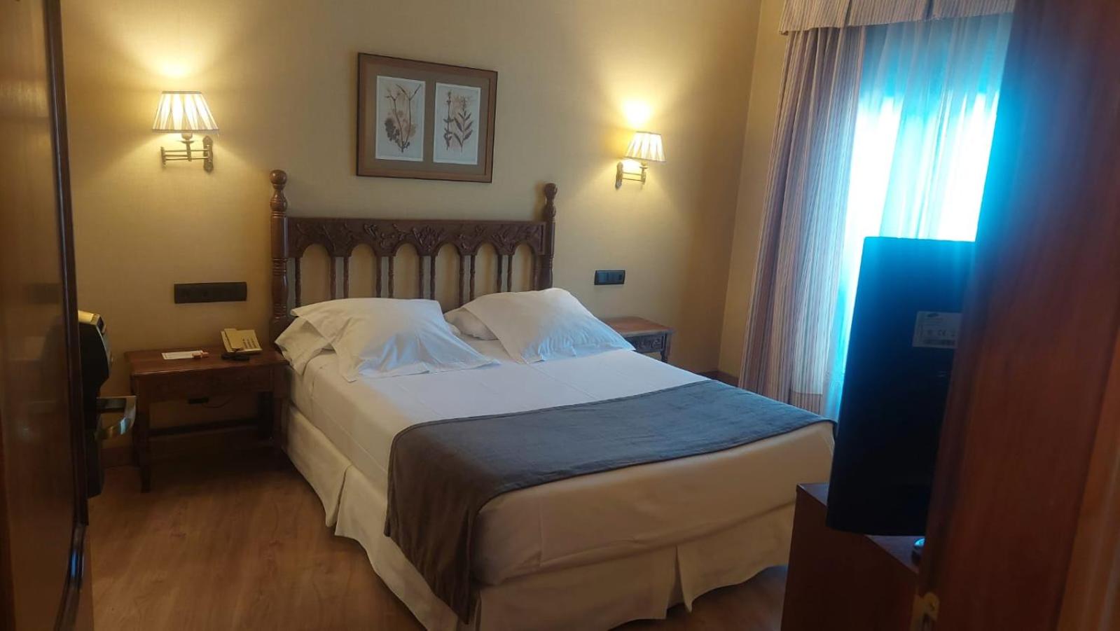 Single Room With Terrace