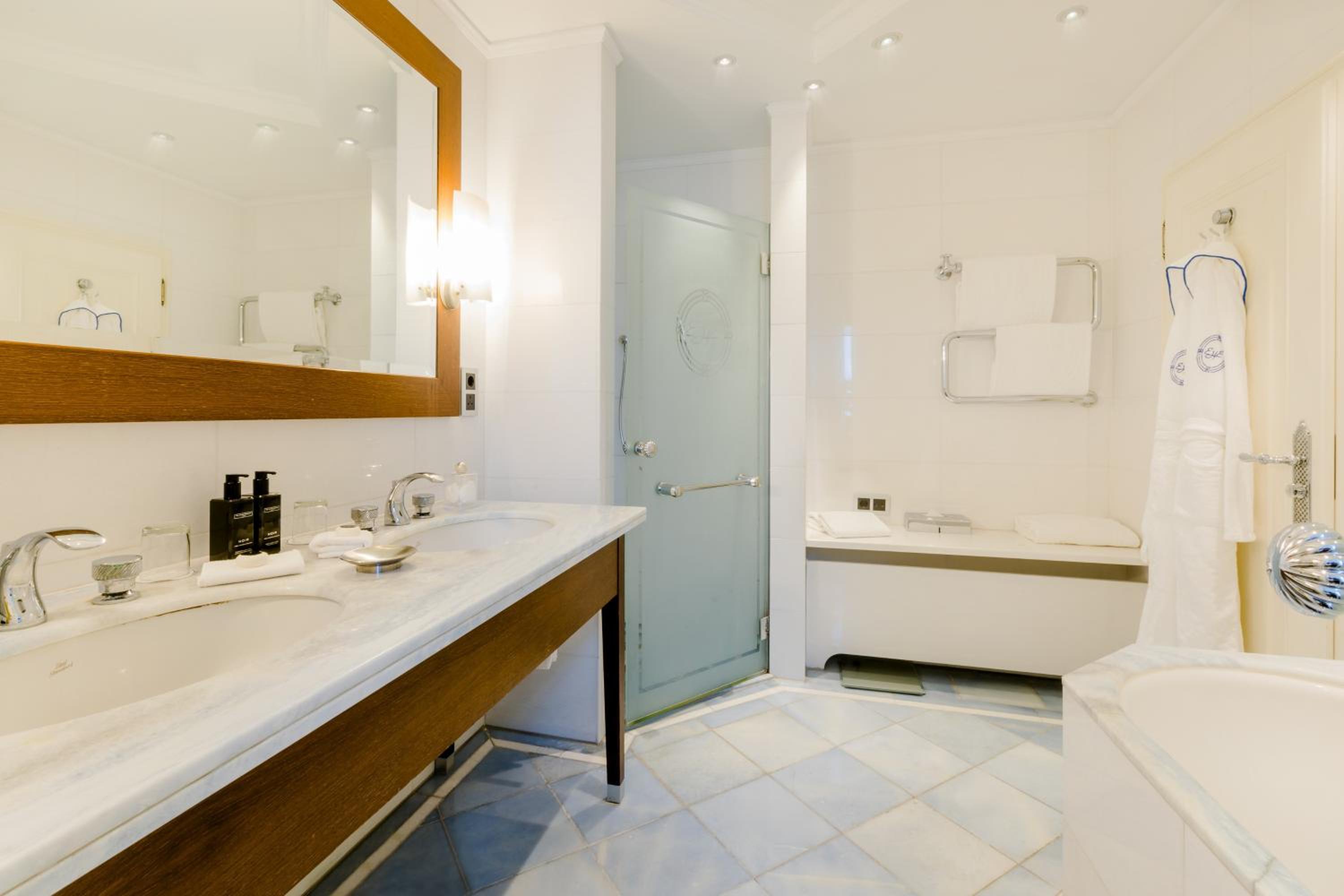 Classic Double or Twin Room