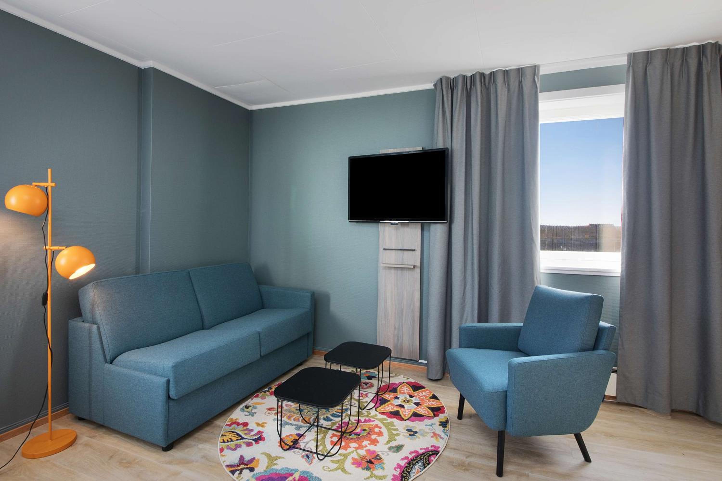 Standard Family Room