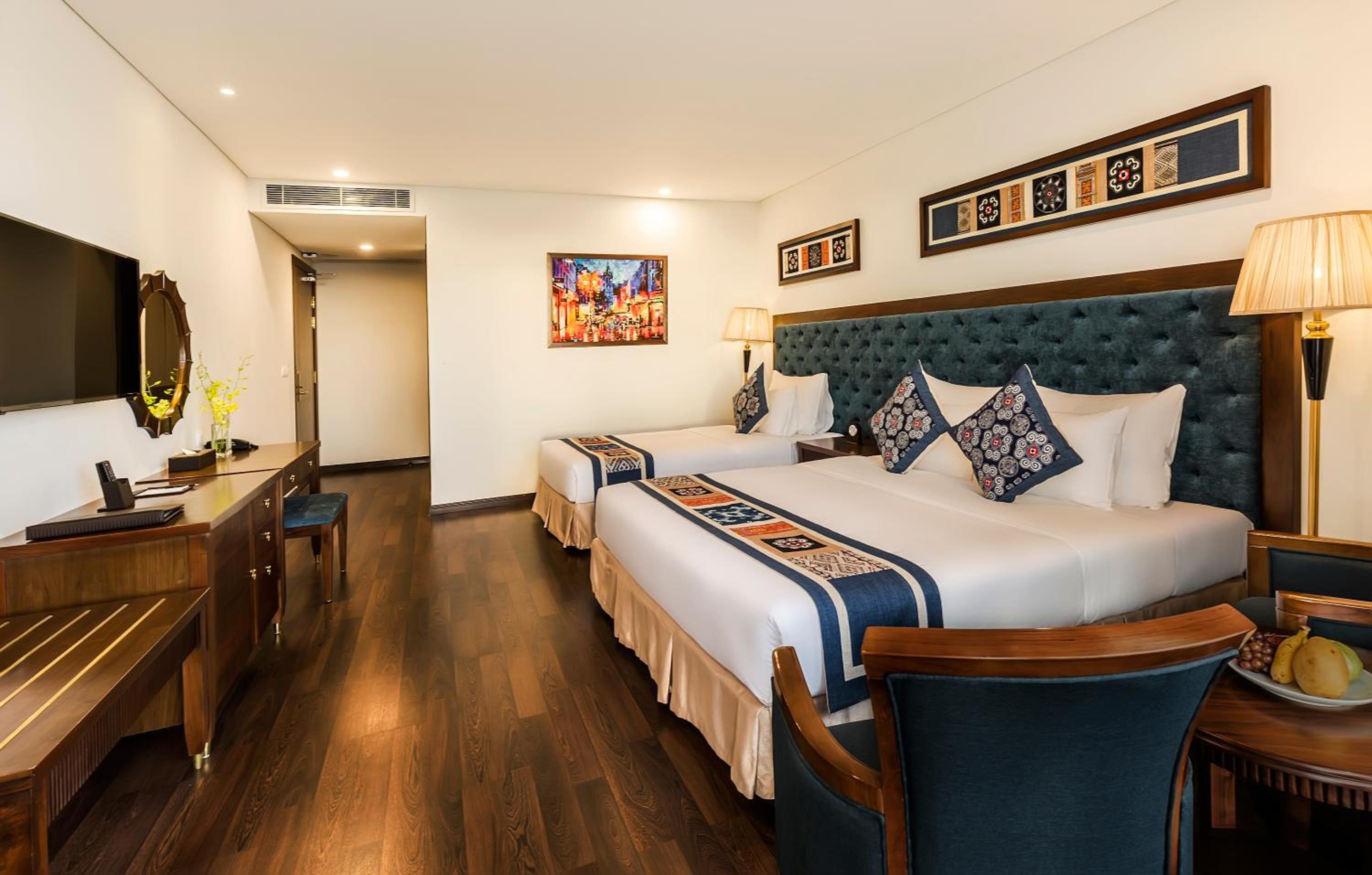 Balcony Triple Sea View with Afternoon Tea