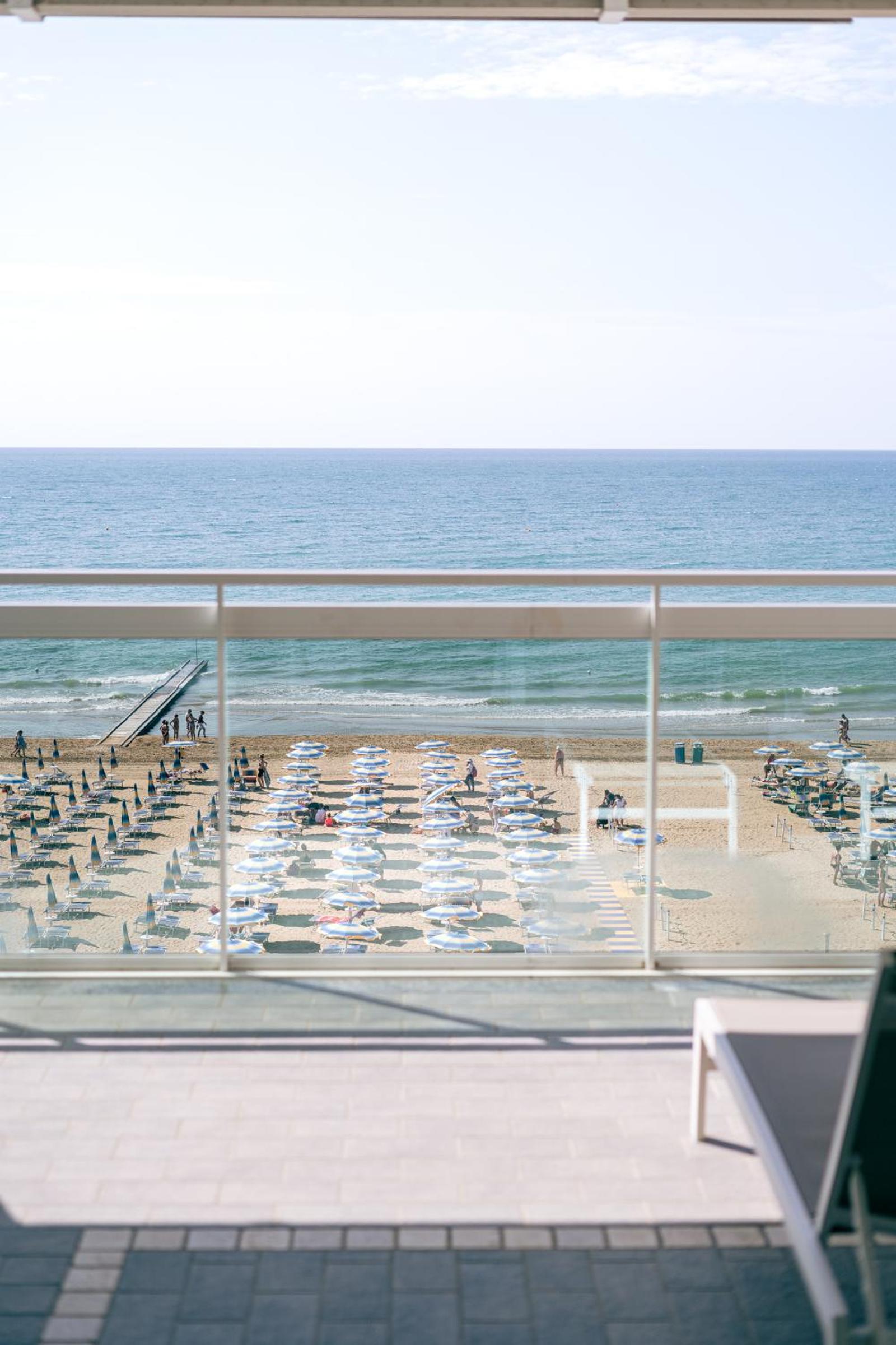 Superior Quadruple Room with Sea View and Terrace