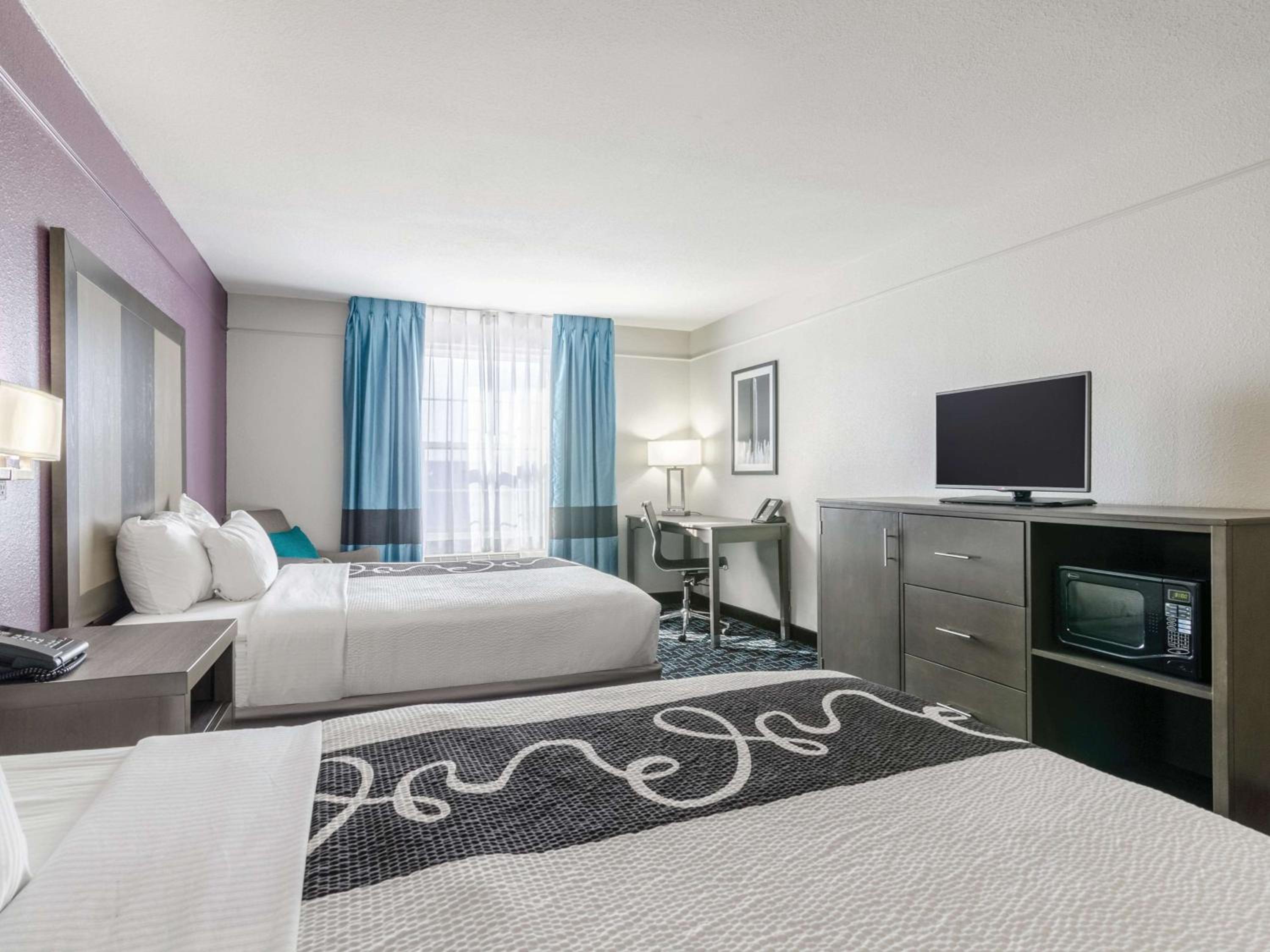 Queen Room with Two Queen Beds - Non-Smoking