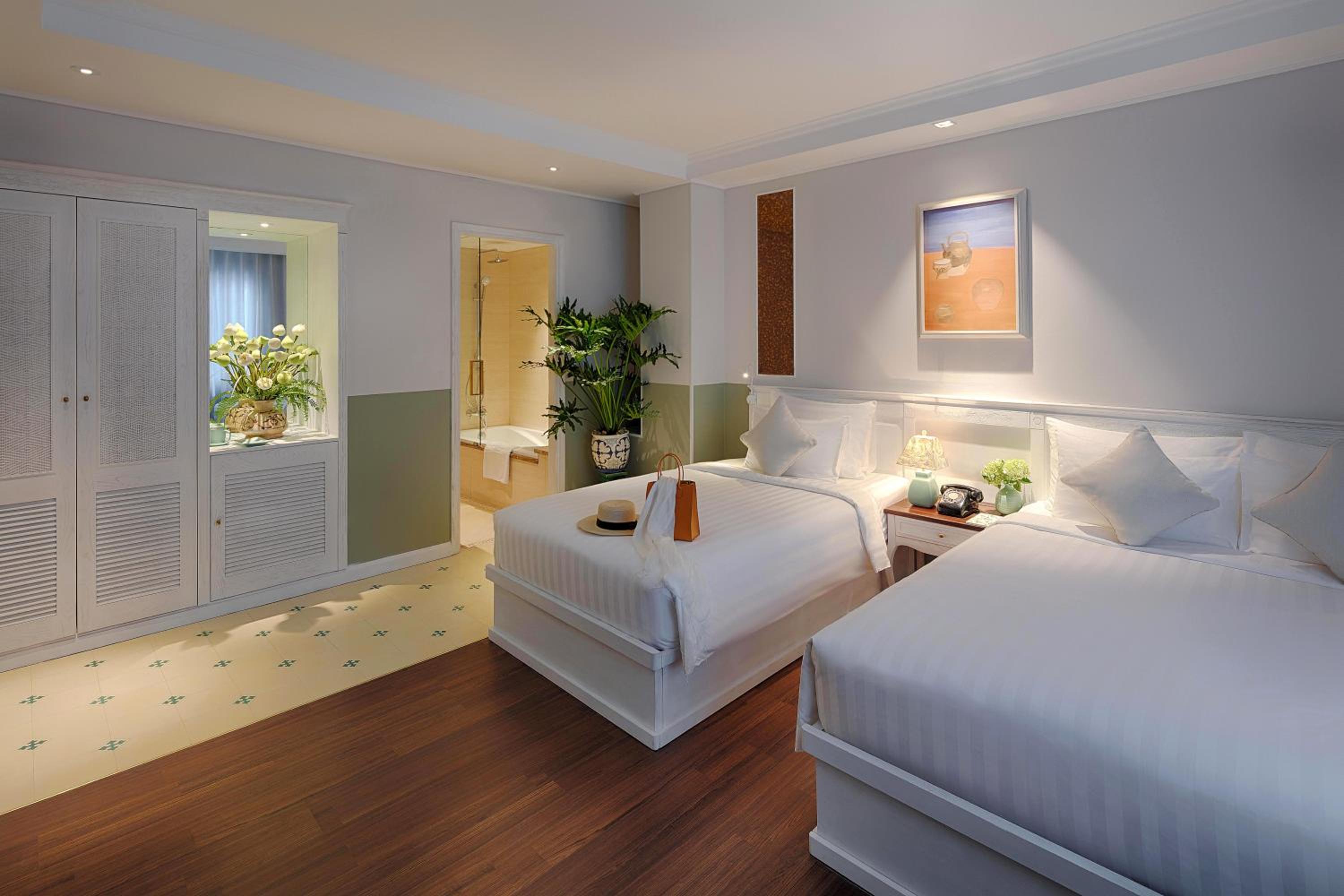 De La Somme Family Room + Afternoon tea on rooftop