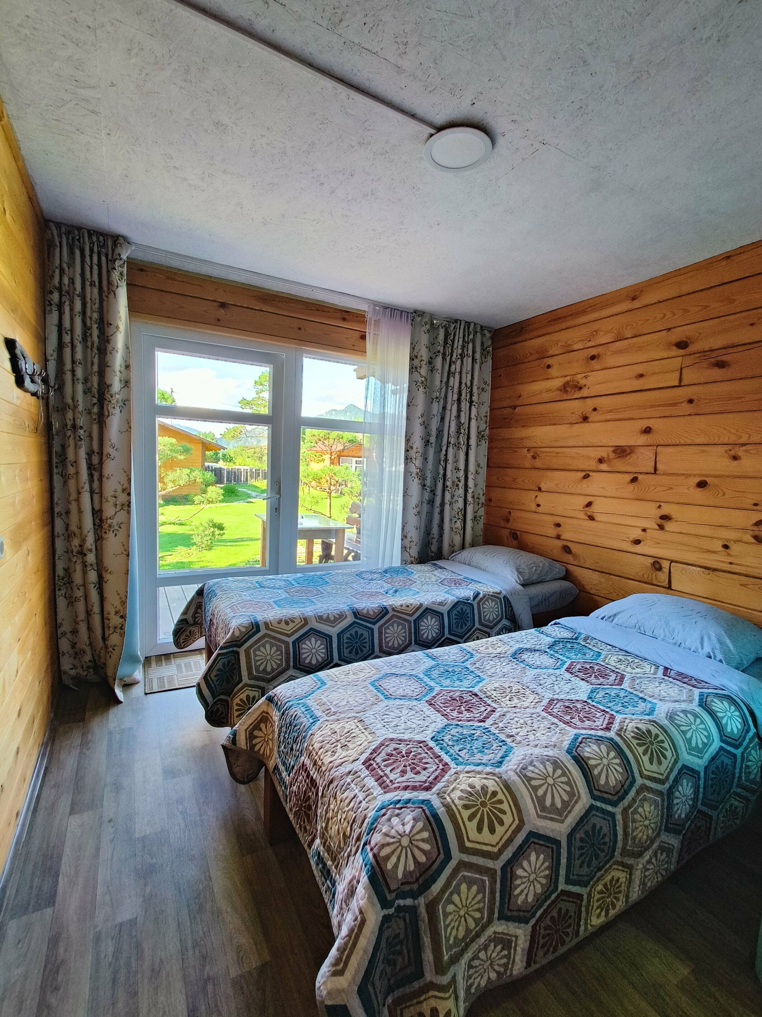 Стандартный двухместный номер с 2 отдельными кроватями, вид на море