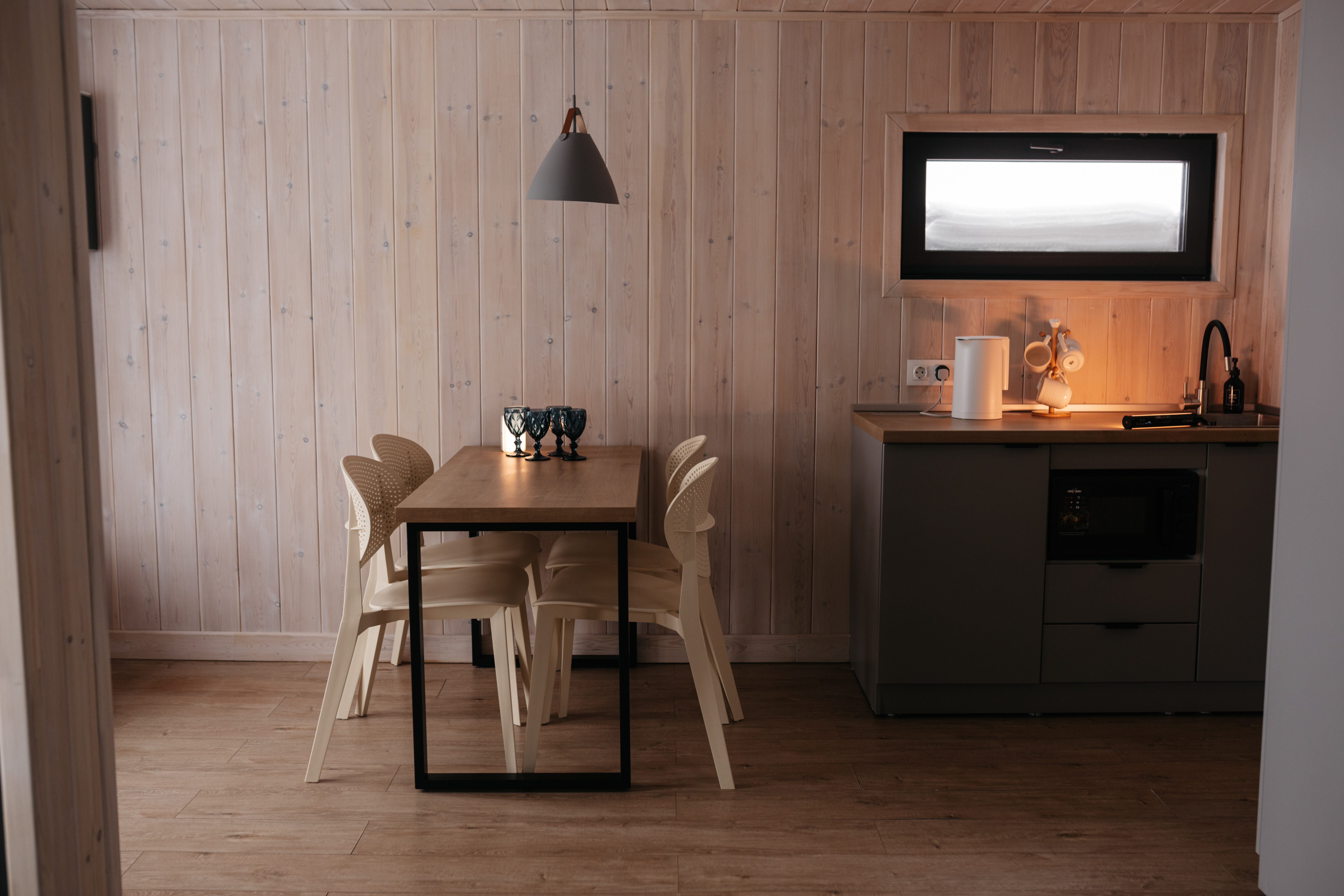 Барнхаус с панорамным видом Green&Grey 2+2