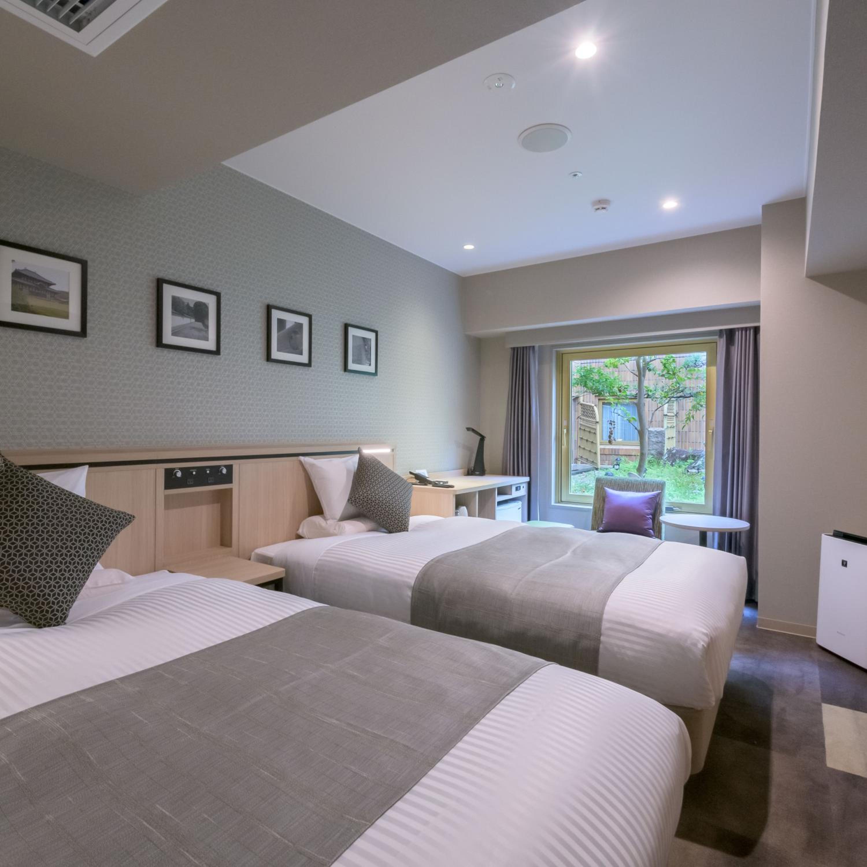 Superior Twin Room - Non-Smoking