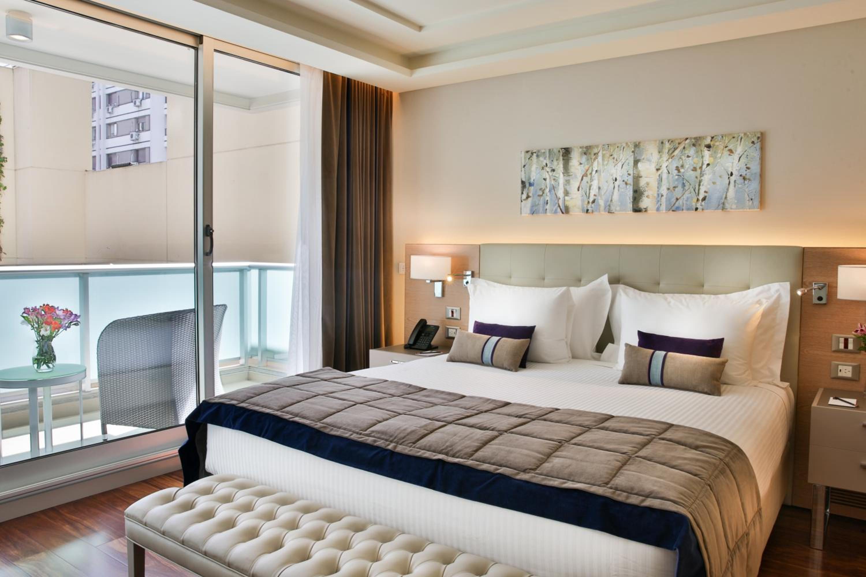 Deluxe King Room with Balcony