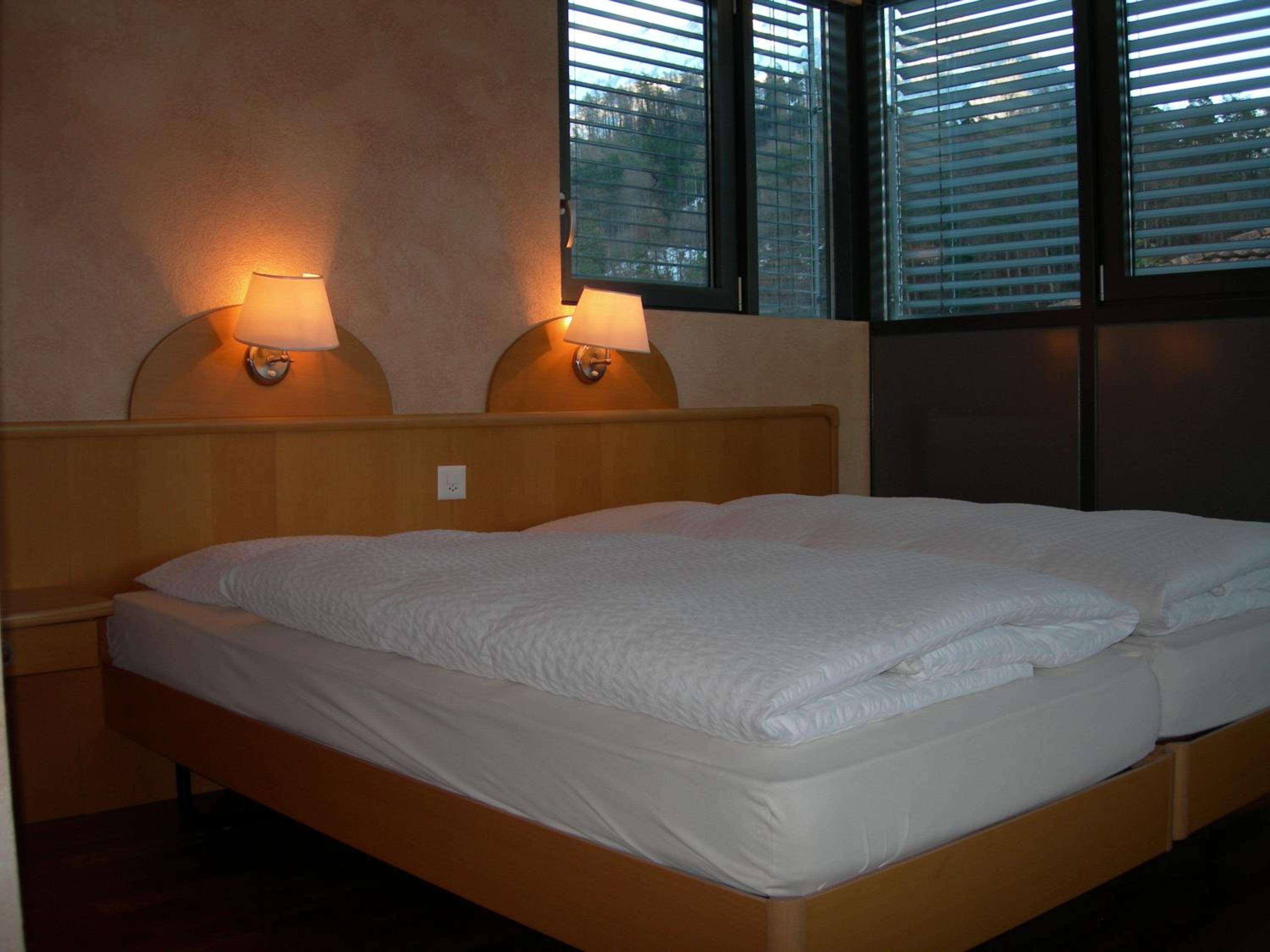 Deluxe Quadruple Room with A/C and Roof Terrace