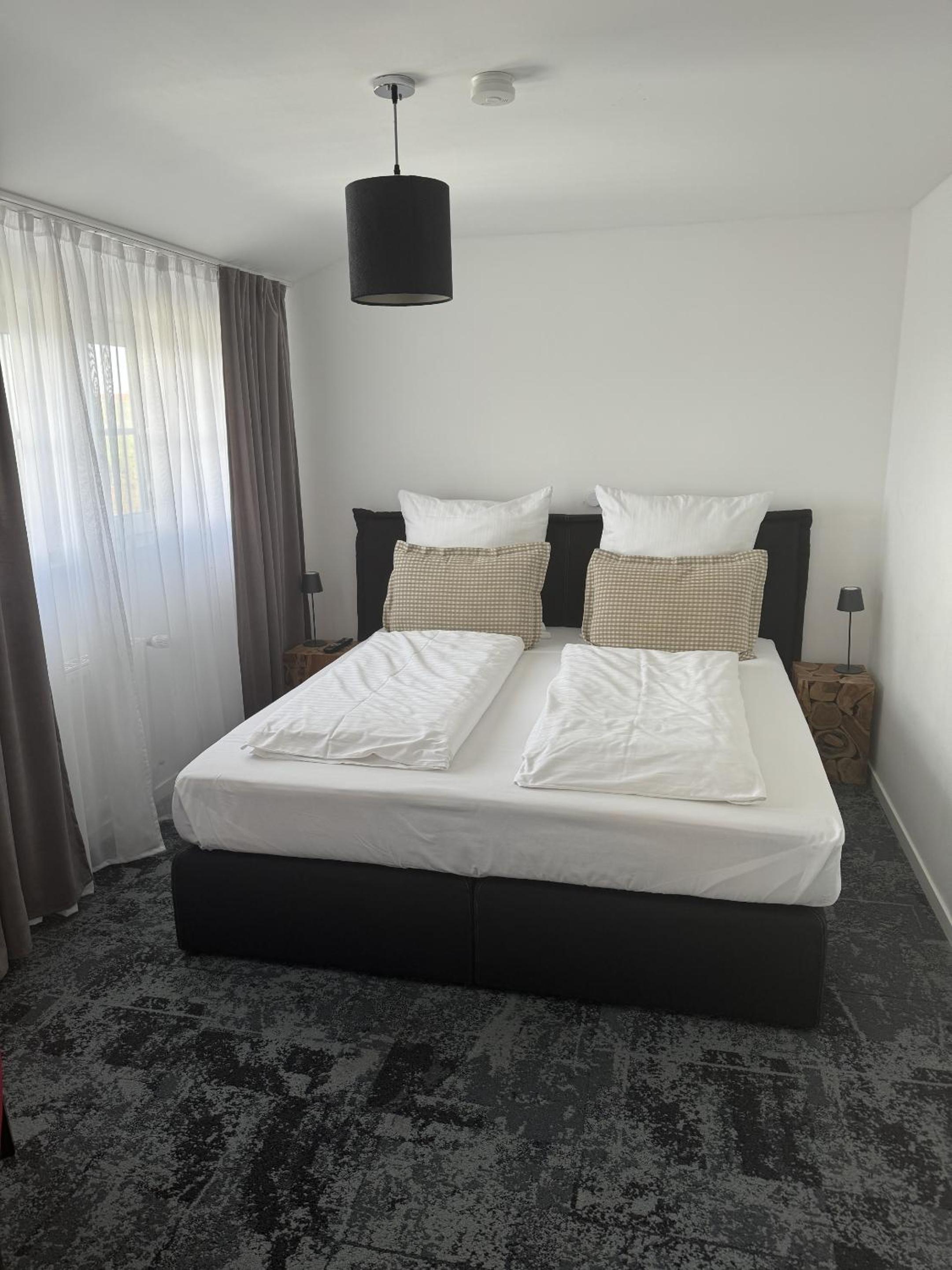 Large Double Room