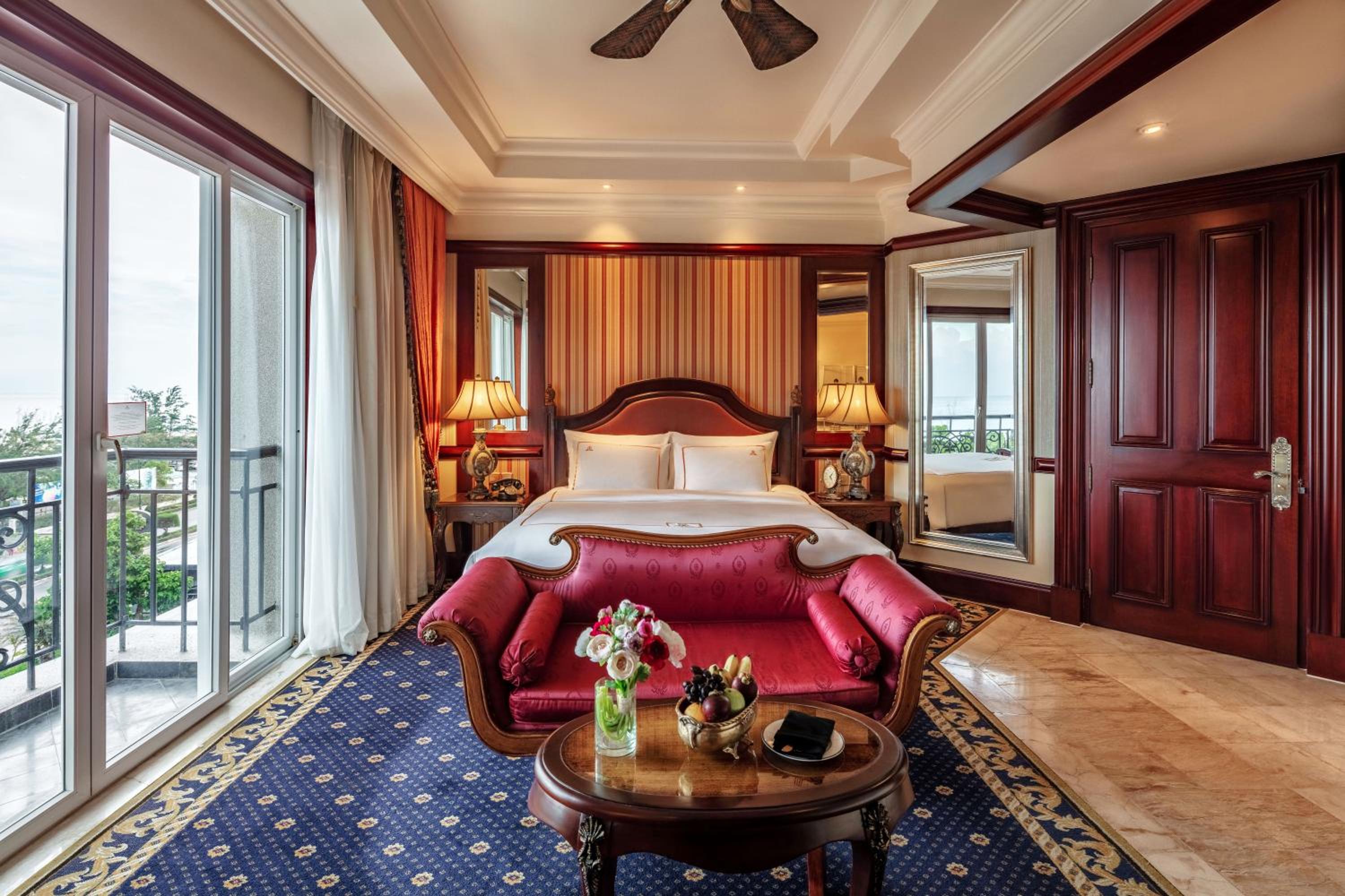 Heritage Deluxe King Oceanview