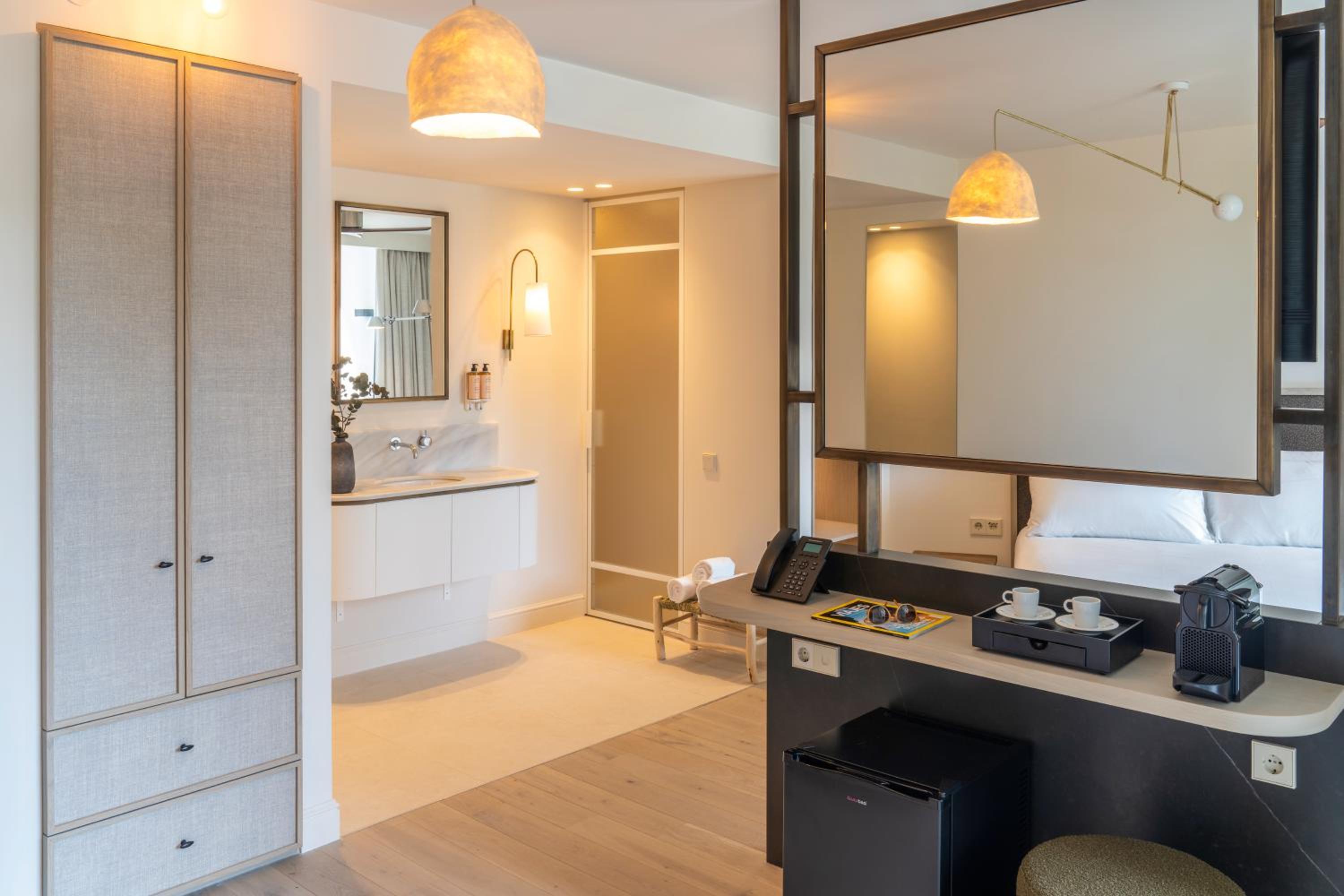 Deluxe Double Room with Terrace