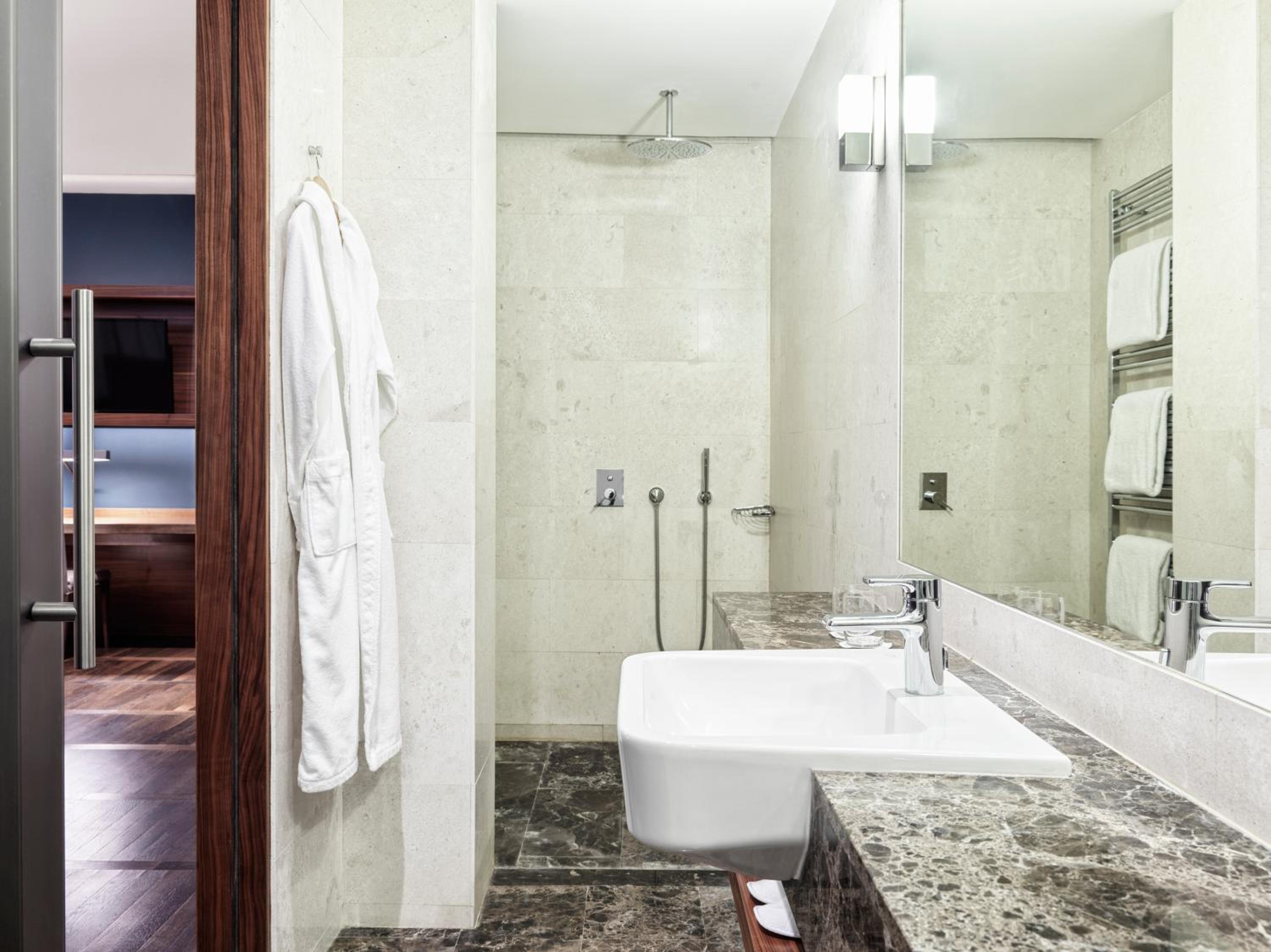 Deluxe King Room, Guest room, 1 King