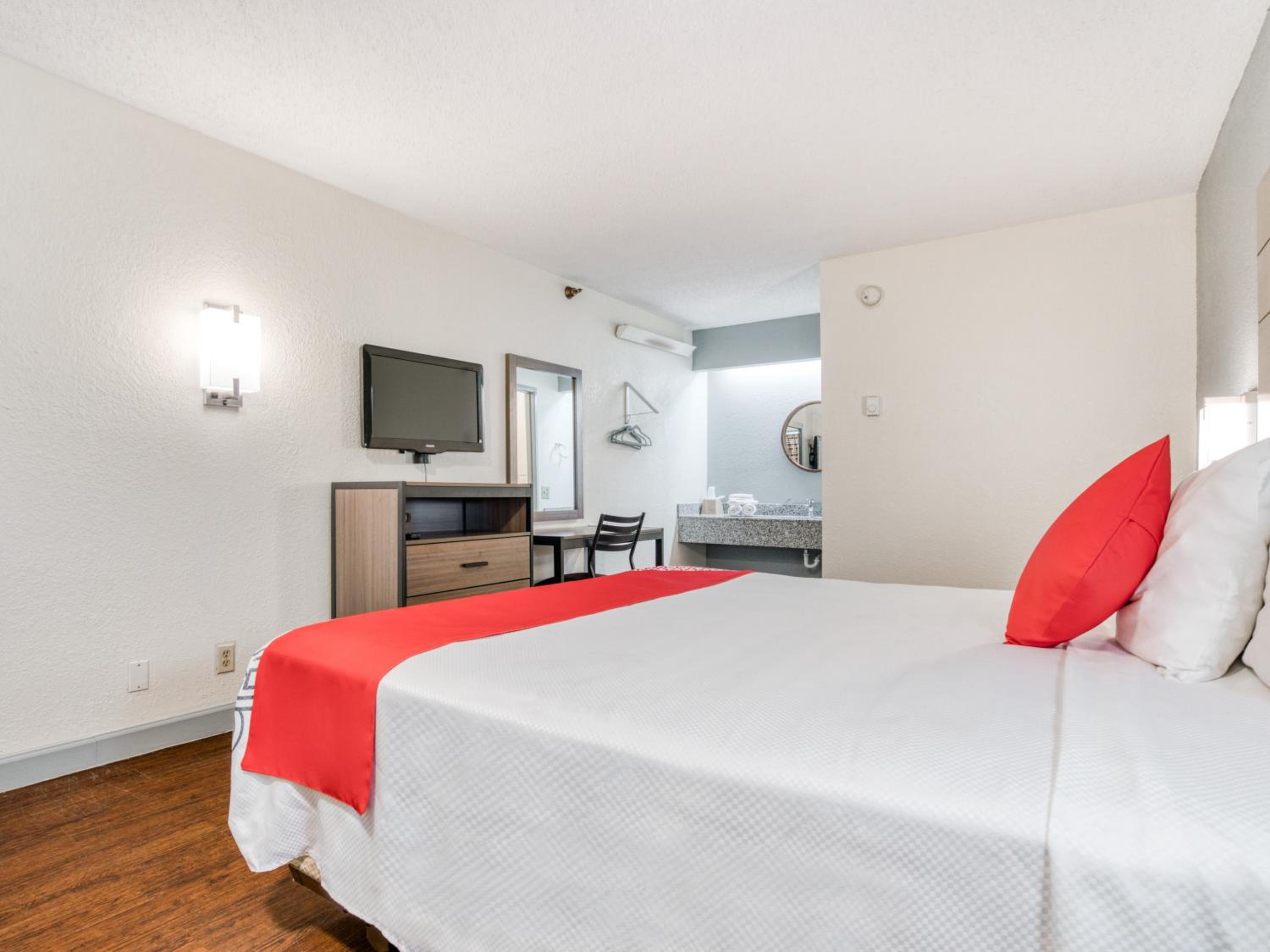 Standard King Room