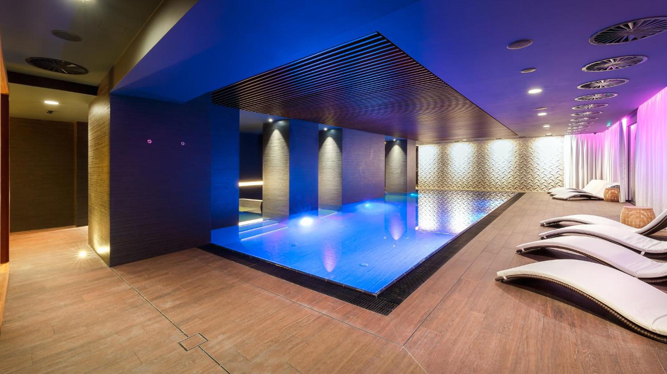 Club Castle View with Terrace