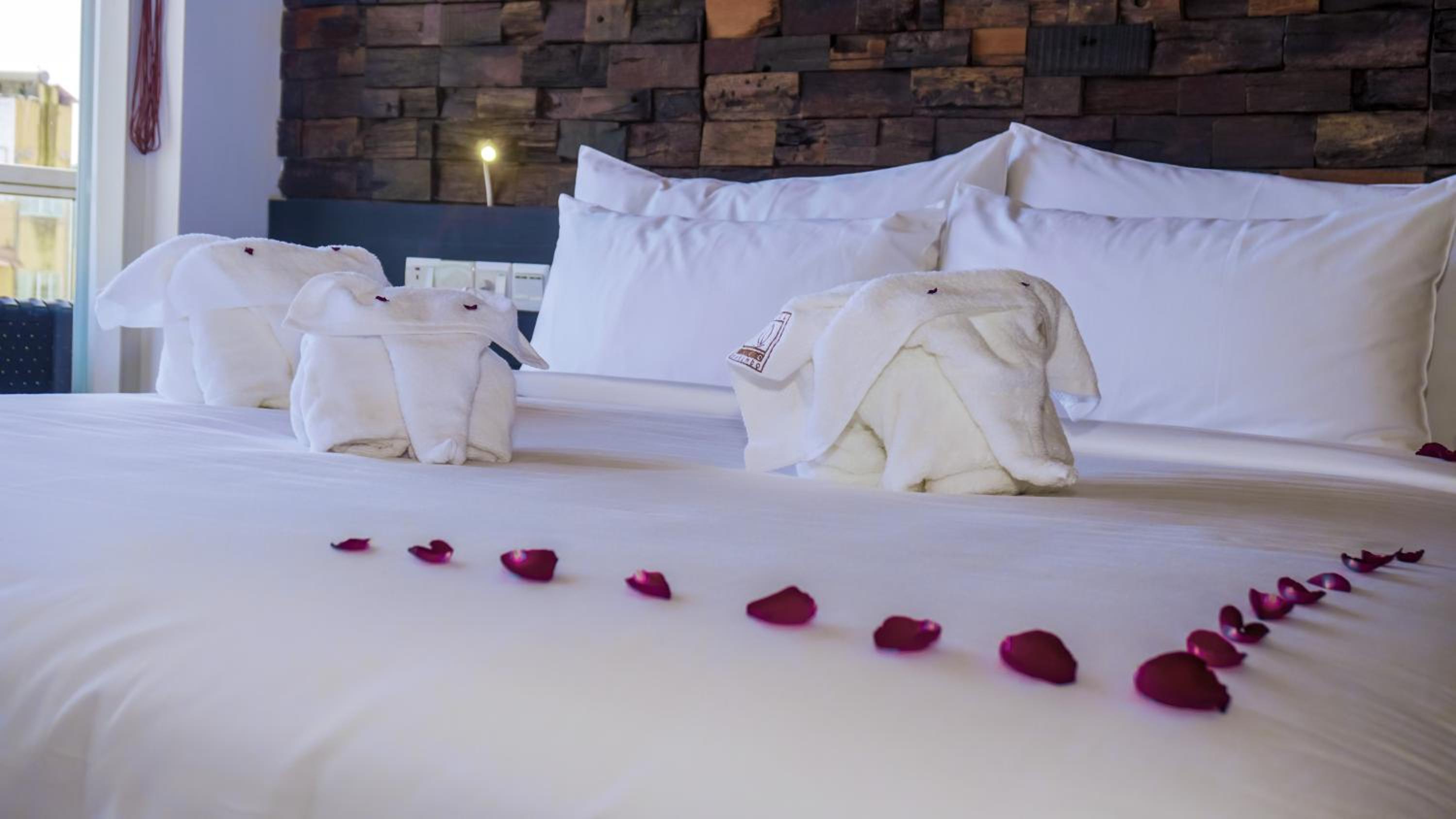 Deluxe Double Room with Balcony - 10% off on Spa Treatments