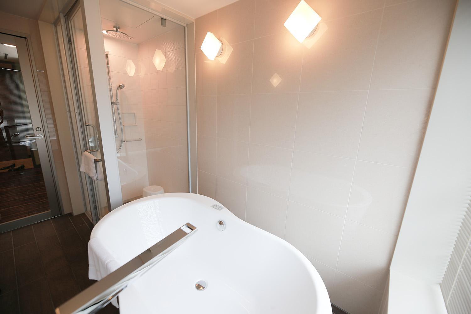 Premier Twin Room [No Smoking] ※Extra beds will be provided depends on the number of adults.