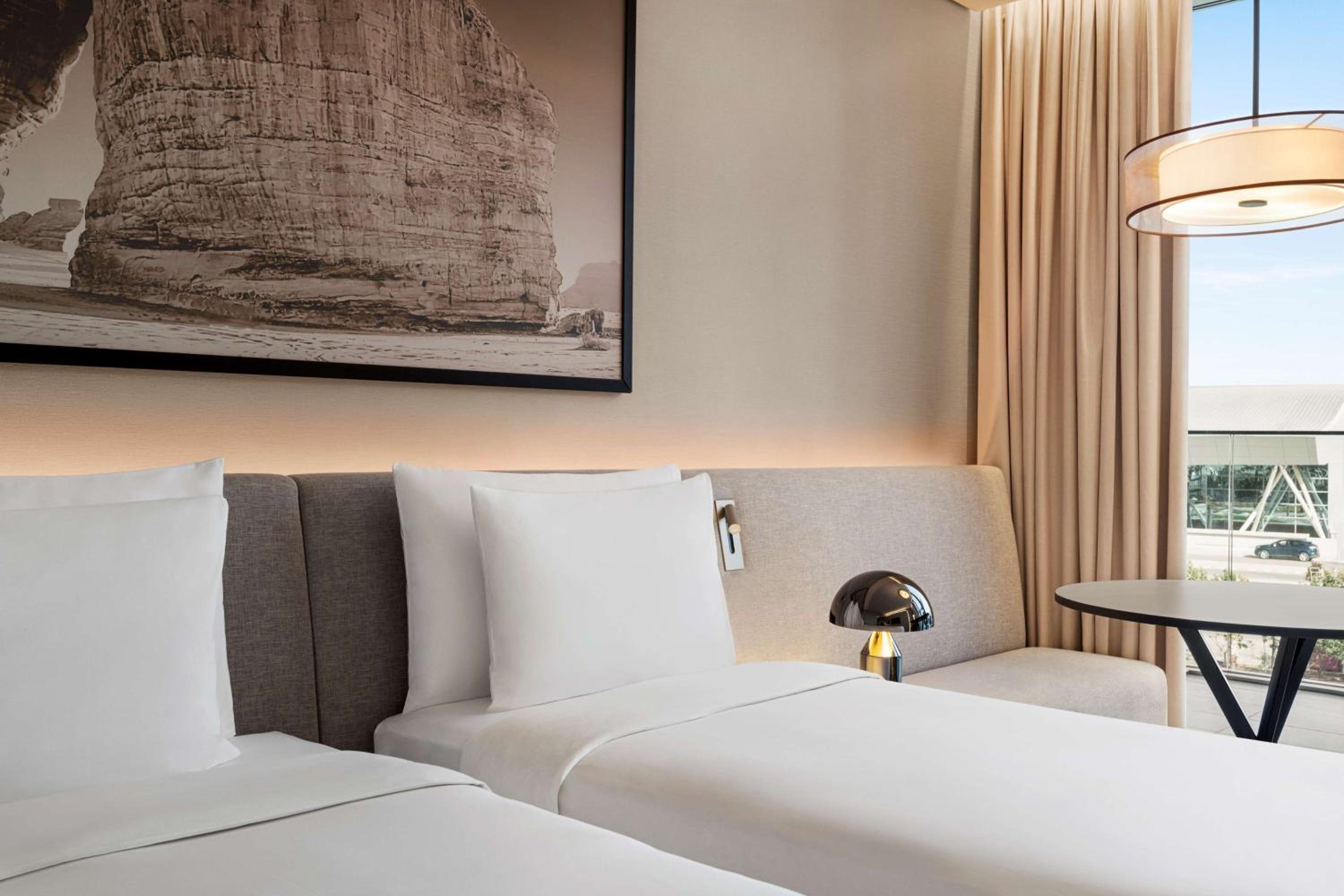 Executive Room - Balcony - Lounge Access